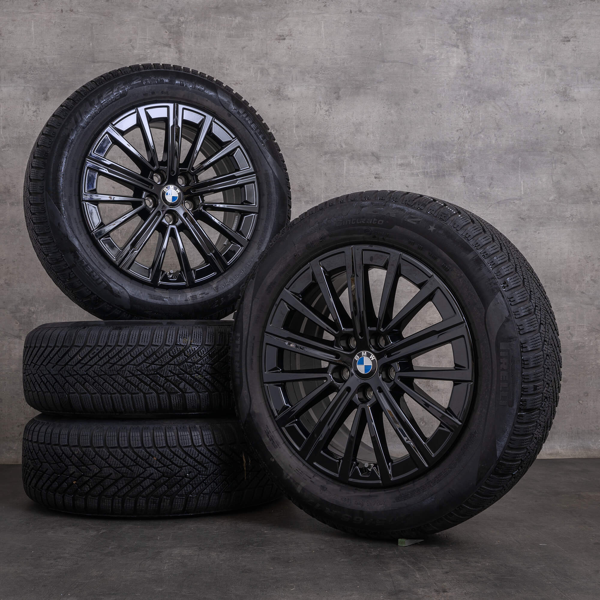 Jantes e pneus inverno originais BMW Série 2 de 17 polegadas U06 Active Tourer jantes 833 V-spoke 6891174 jet black
