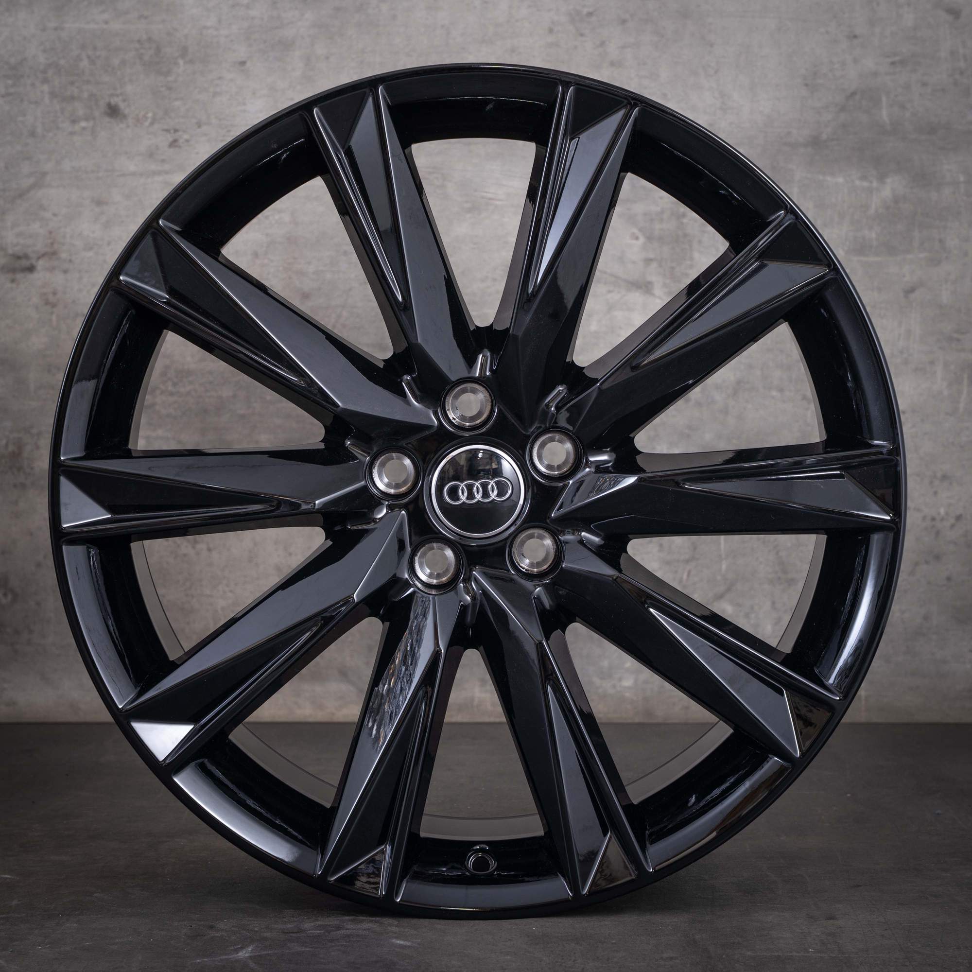 Original Audi e-tron Q8 20 Zoll GE Felgen Lamina 4KE071490A schwarz glanz NEU - Felge 4 von 4