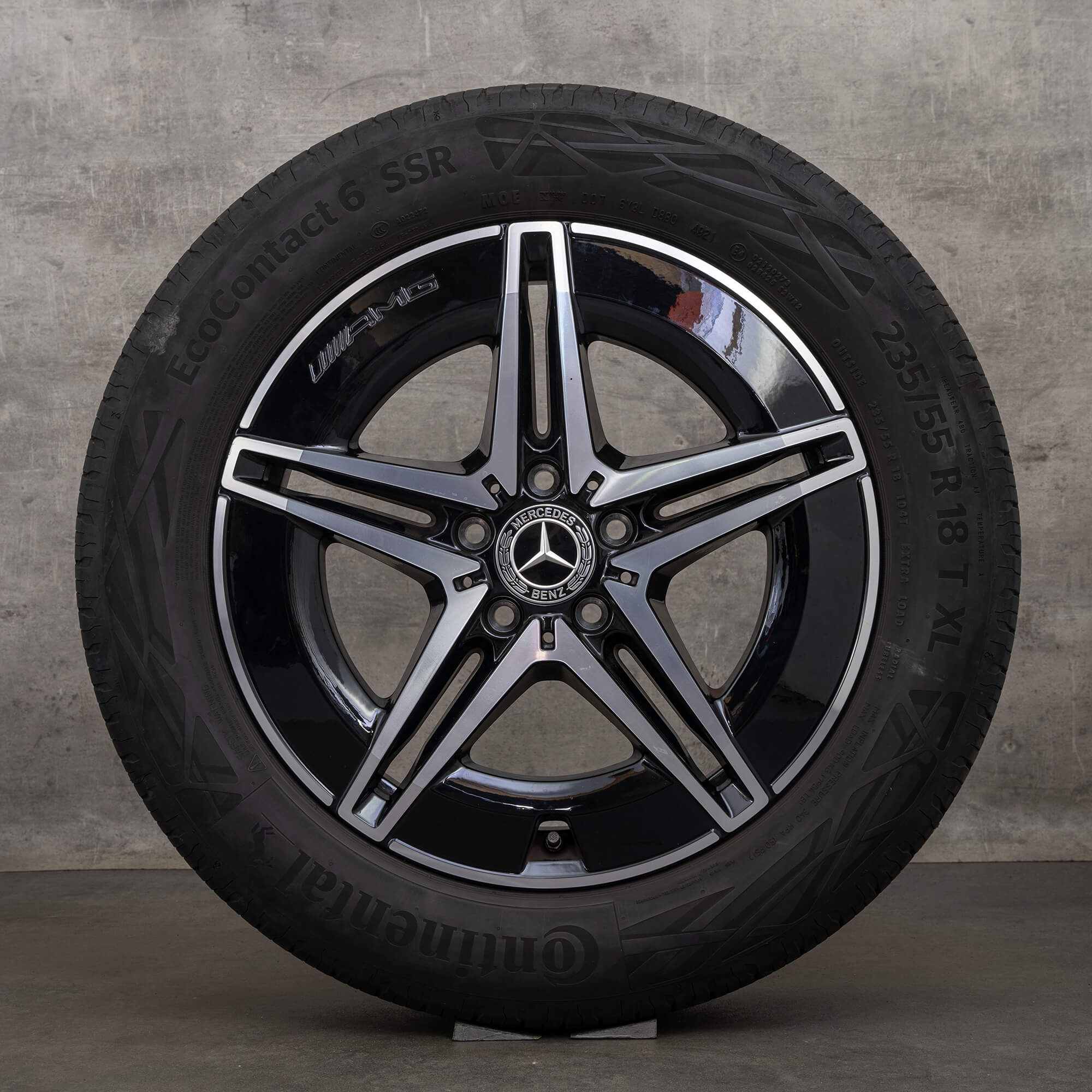 Original Mercedes Benz EQA EQB AMG Felgen 18 Zoll H243 X243 Sommerräder A2434011700 schwarz glanzgedreht