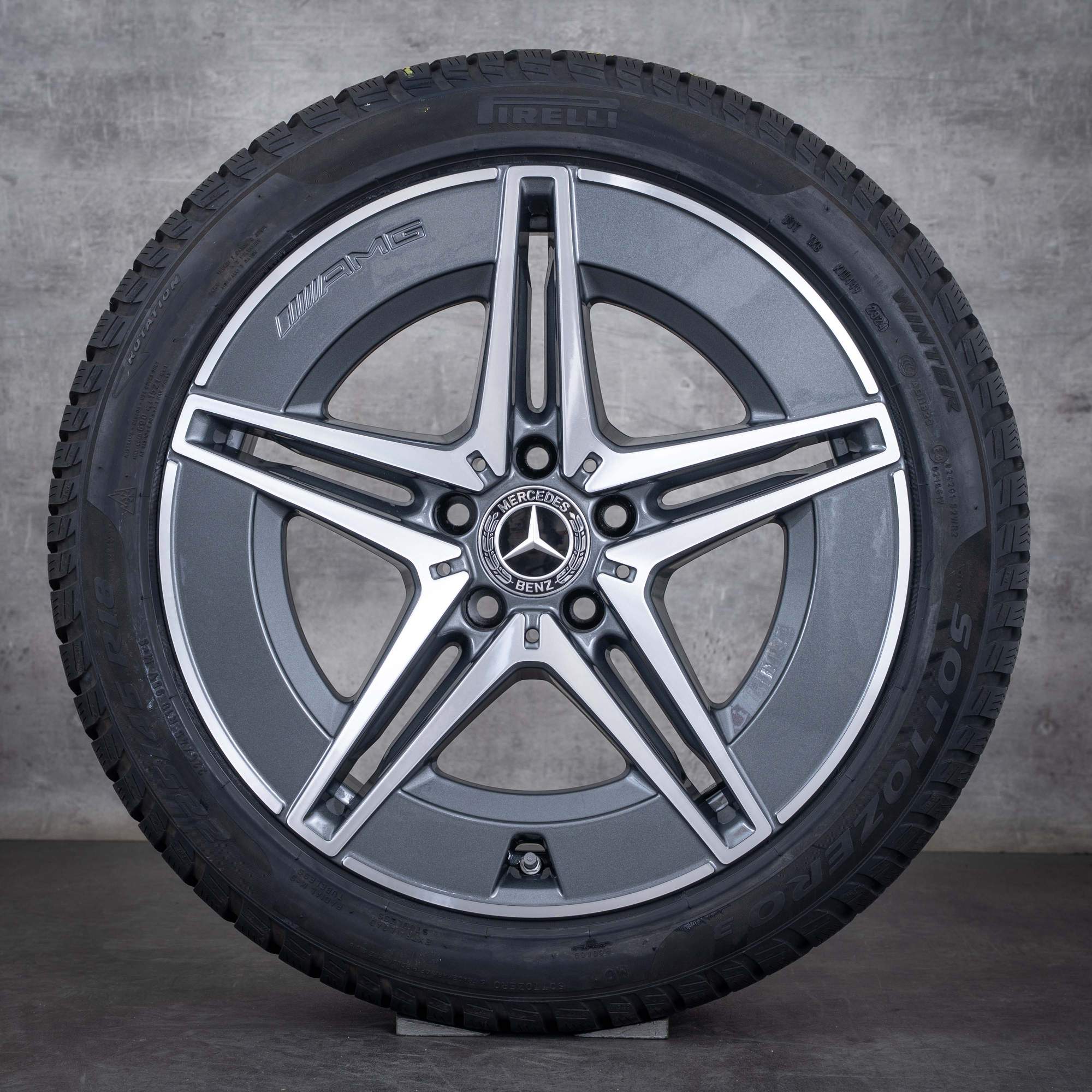 Alkuperäiset Mercedes Benz C-sarjan AMG talvirenkaat 18 tuuman W206 S206 vanteet A2064011700 A2064011800 himalajanharmaa kiillotettu käännetty