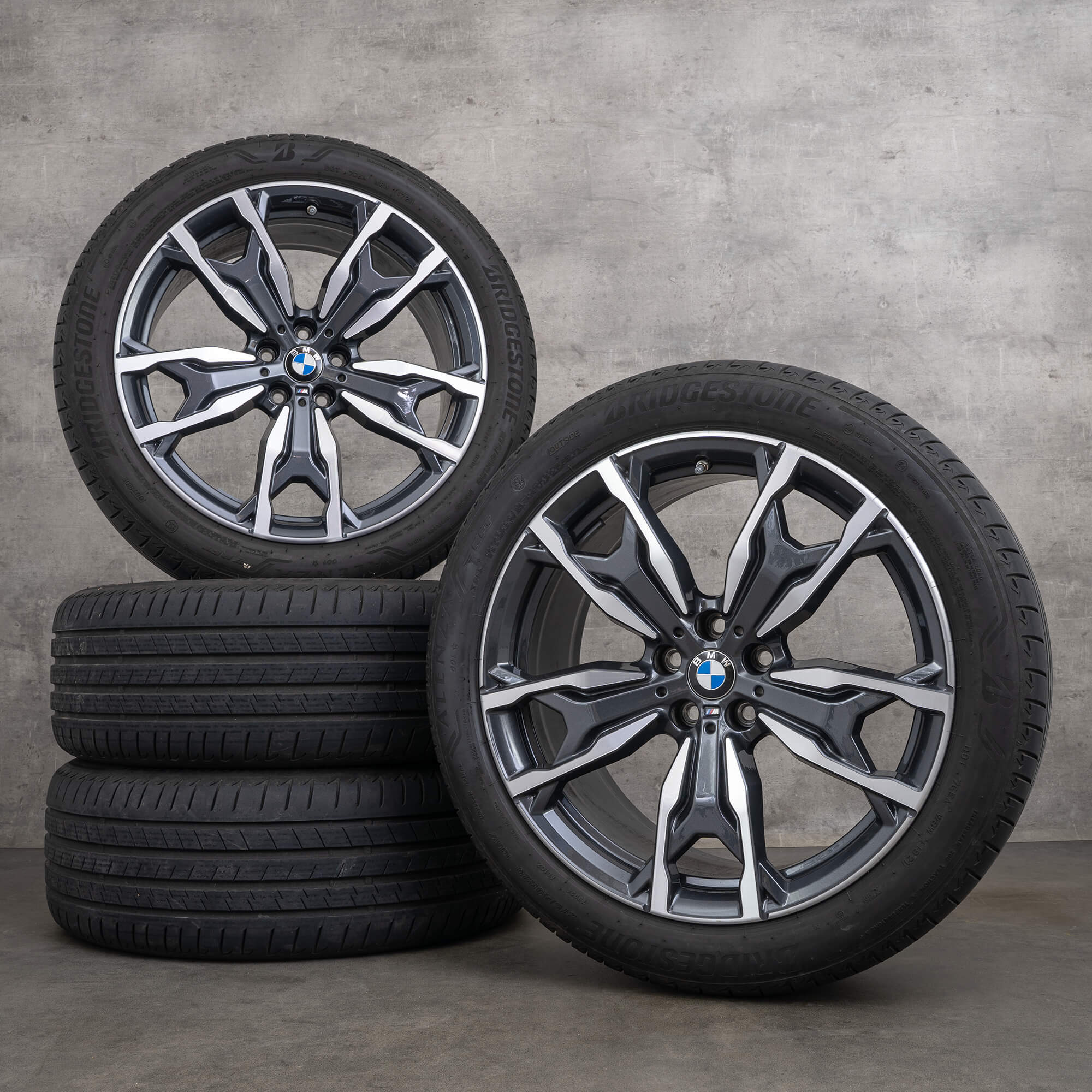 引取限定BMW X3 G01 OZ RACING&TOYO オープンカントリー