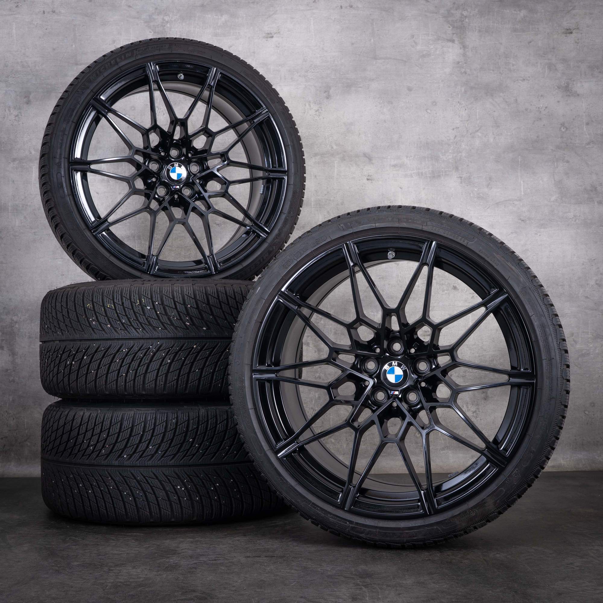 Originele BMW M3 M4 winterbanden op velg 19 20 inch G80 G81 G82 velgen Styling 826 M 7882868 8093839 jet black