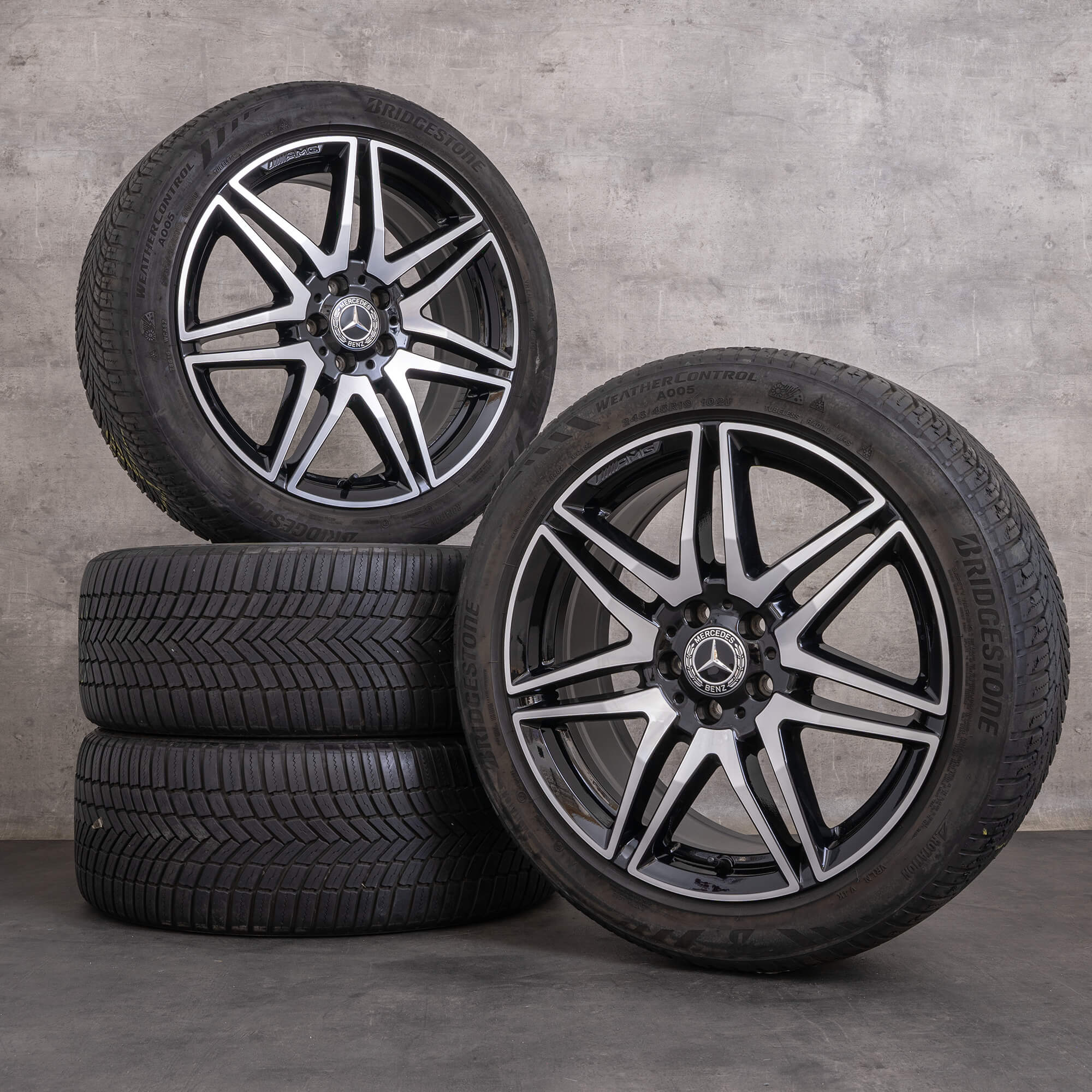 Genuine Mercedes Benz Classe V AMG inverno ruote 19 pollici W447 Vito cerchi A4474015100 nero lucido tornito