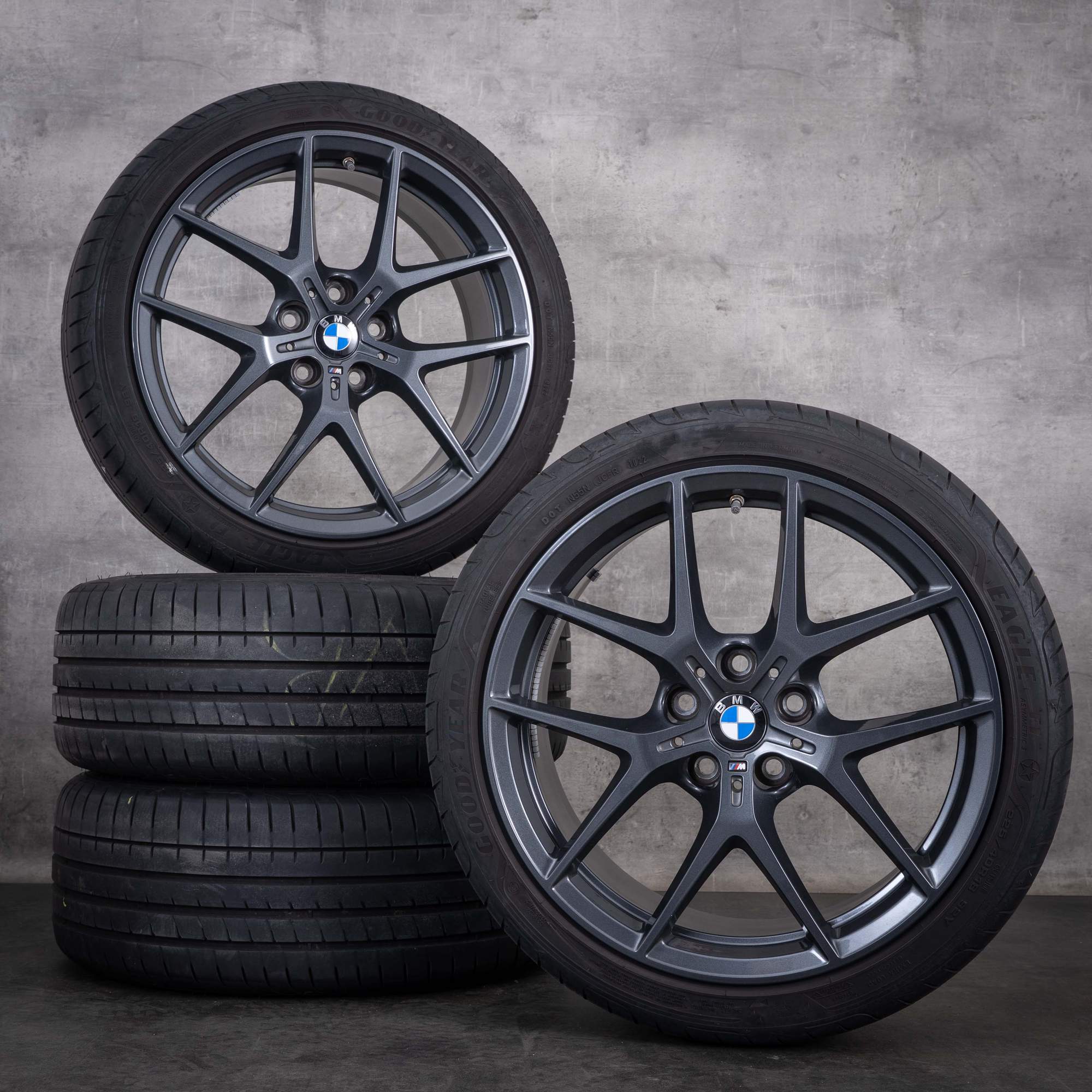 OEM BMW 1 Series 2 Series 18inch F40 F44 Gran Coupé summer wheels Styling 554 M 8092353 Orbit Gray Gloss