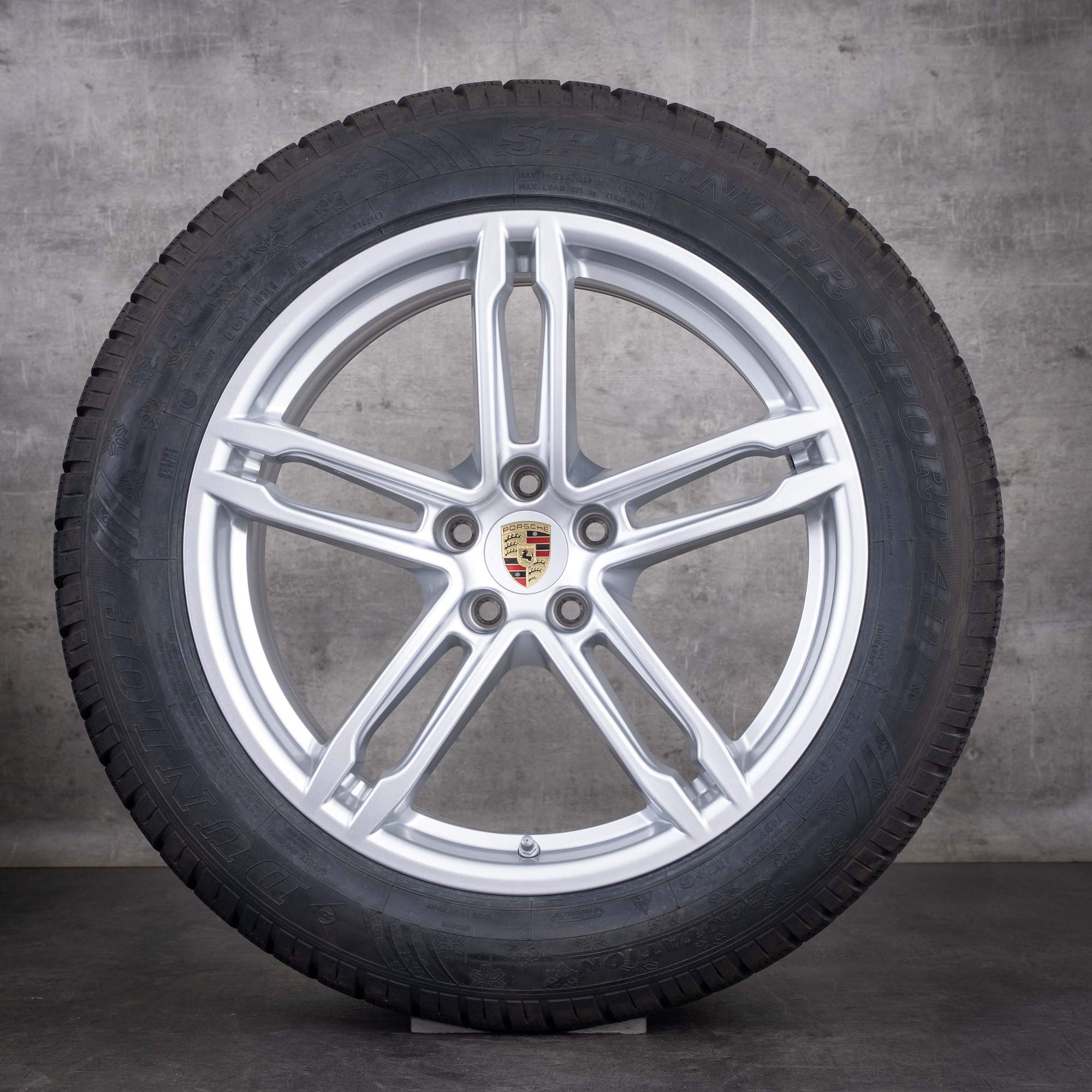 Pneumatiques hiver d'origine Porsche Macan 19 pouces II III, référence 95B044650A, argent brillant
