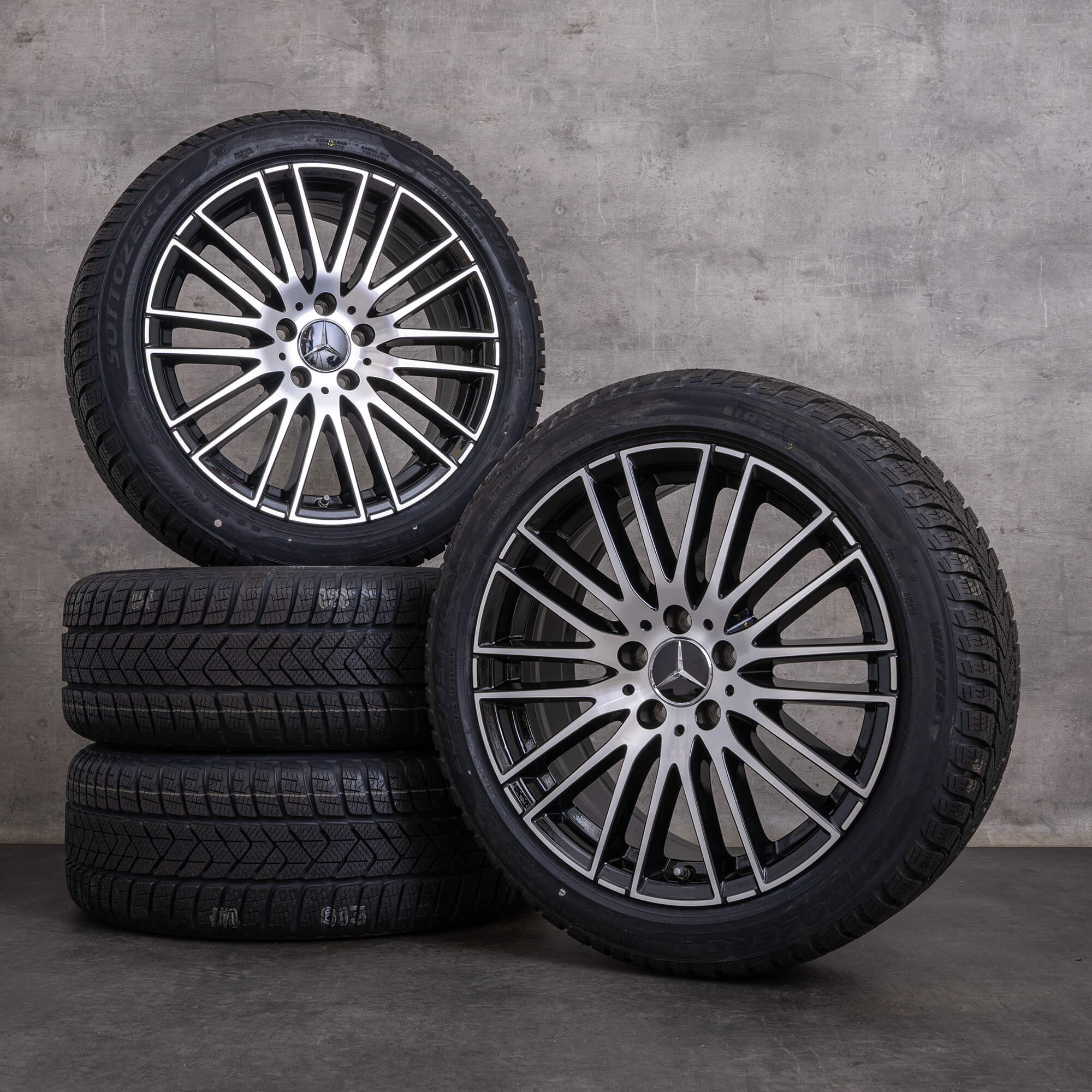 Alkuperäiset Mercedes Benz C-sarjan talvirenkaat 18 tuuman W206 S206 vanteet DOT23 A2064014900 musta kiillotettu