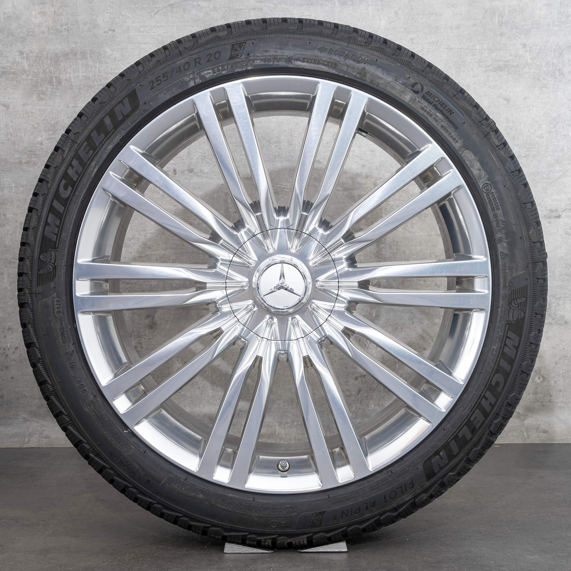 Alkuperäiset Maybach Mercedes Benz S-sarja vanteet 20 tuuman W223 Z223 talvirenkaat A2234014000 kromi
