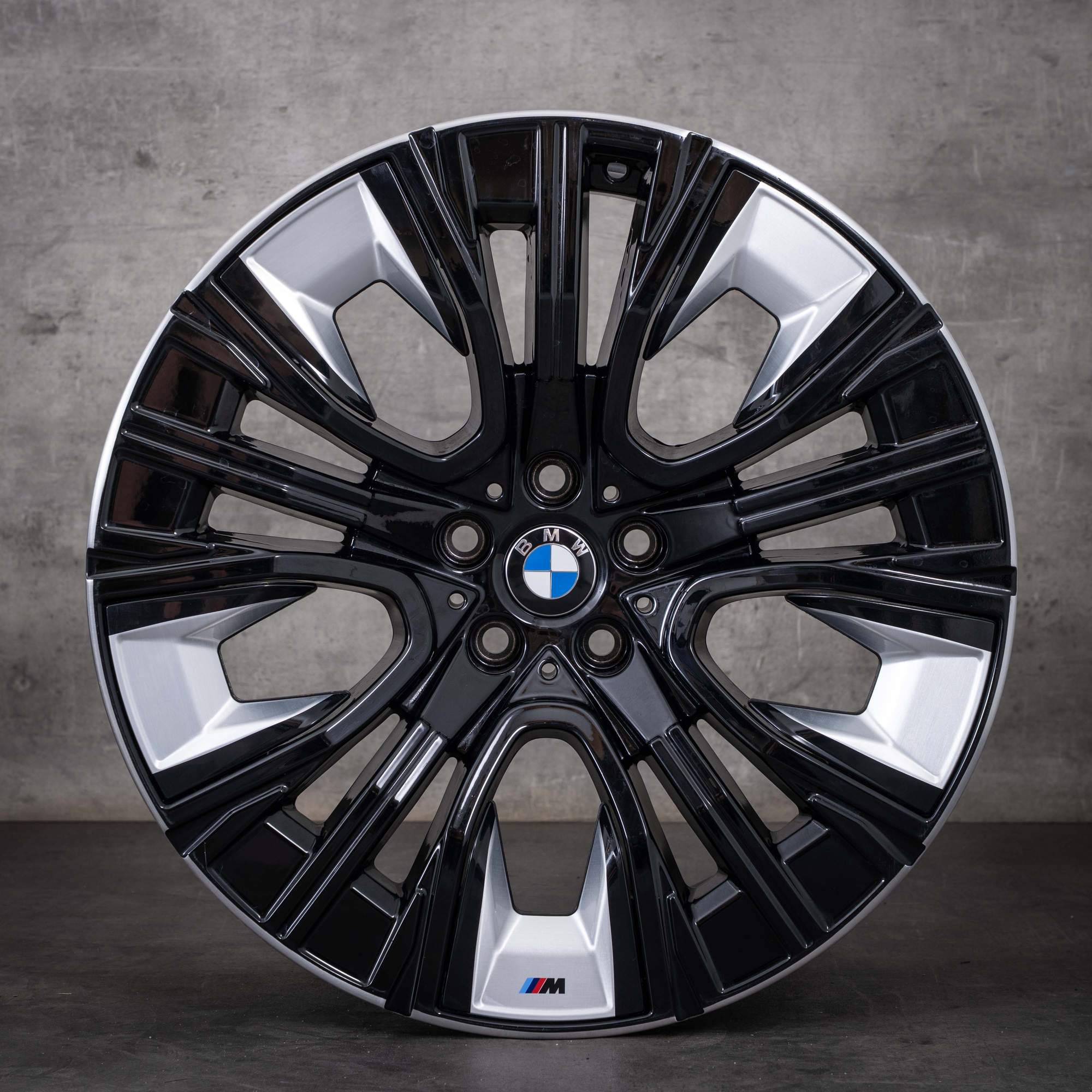 OEM BMW 7 Series i7 X3 20-inch rims G70 G45 Styling 906 M 5A6F117 5A6F118 Gloss Black