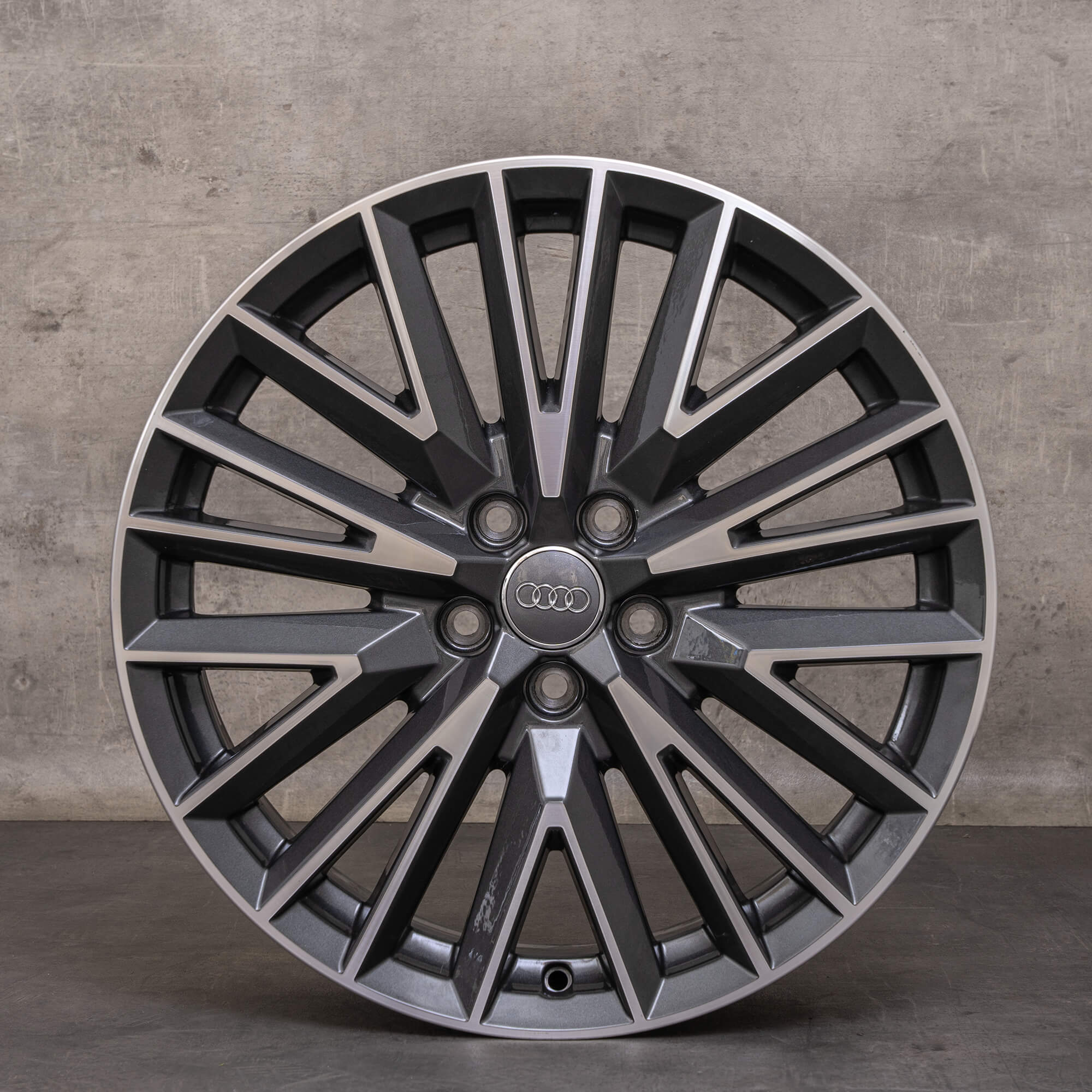 OEM Audi Q3 rims 19 inch II F3 alloy 83A601025L 20 spoke V Design