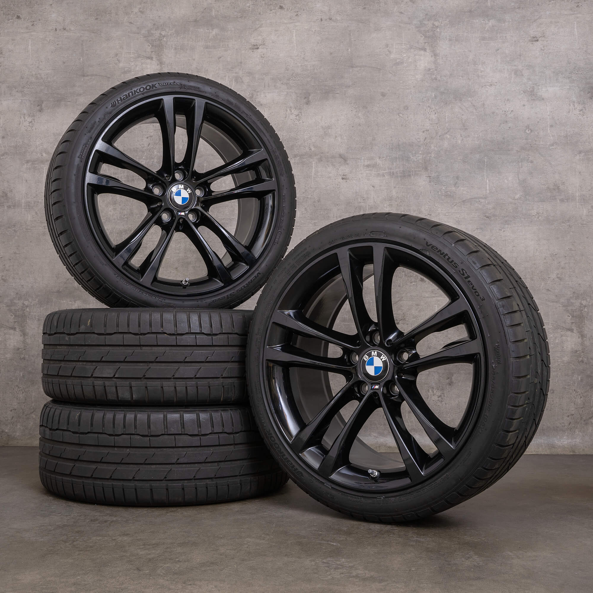 Original BMW 3-serie vinterhjul 19 tum F34 GT Gran Turismo fälgar styling 598 M 7847543 7847544 svart