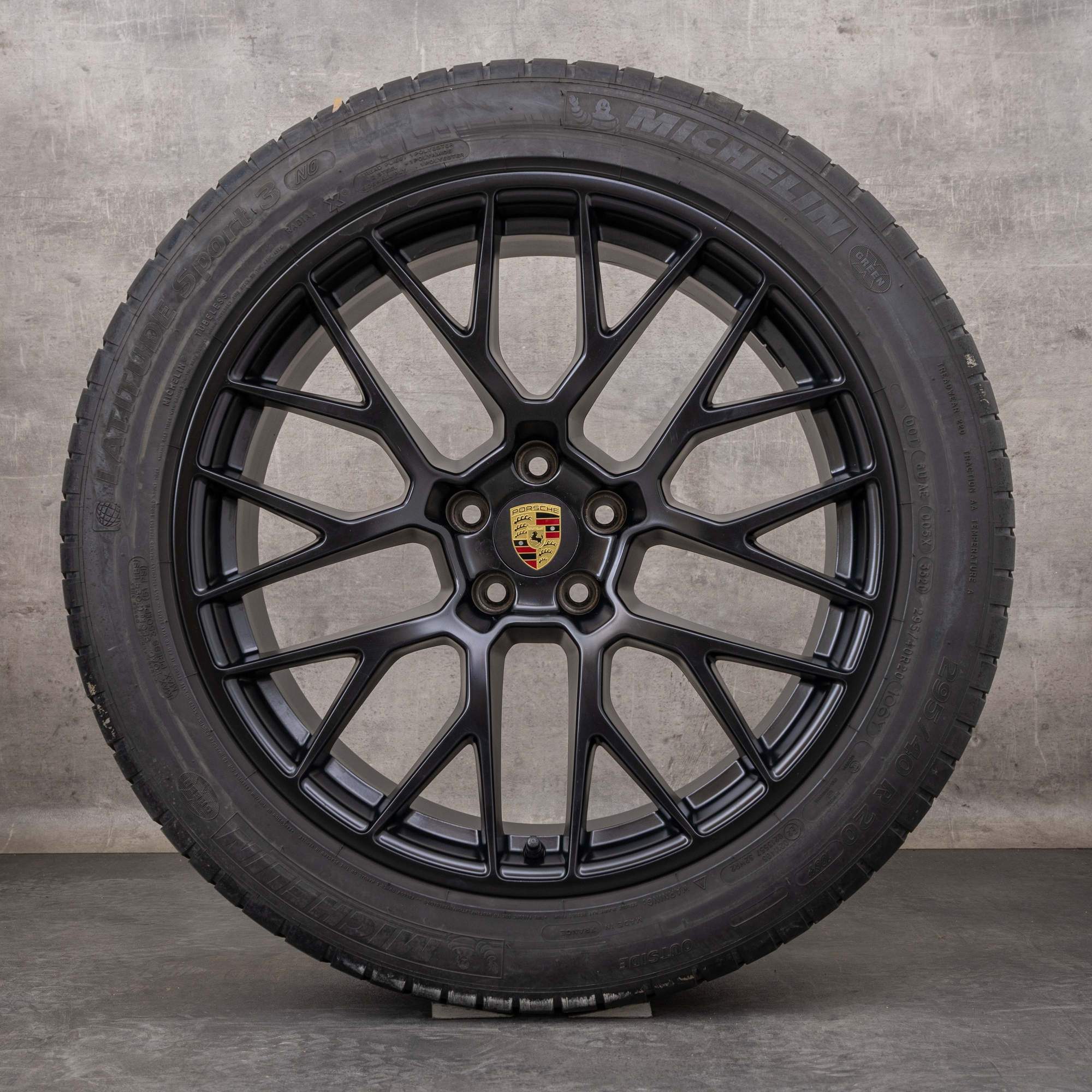 Ruedas de invierno originales Porsche Macan 20 pulgadas I & II llantas RS Spyder 95B601025DS 95B601025DT negro mate