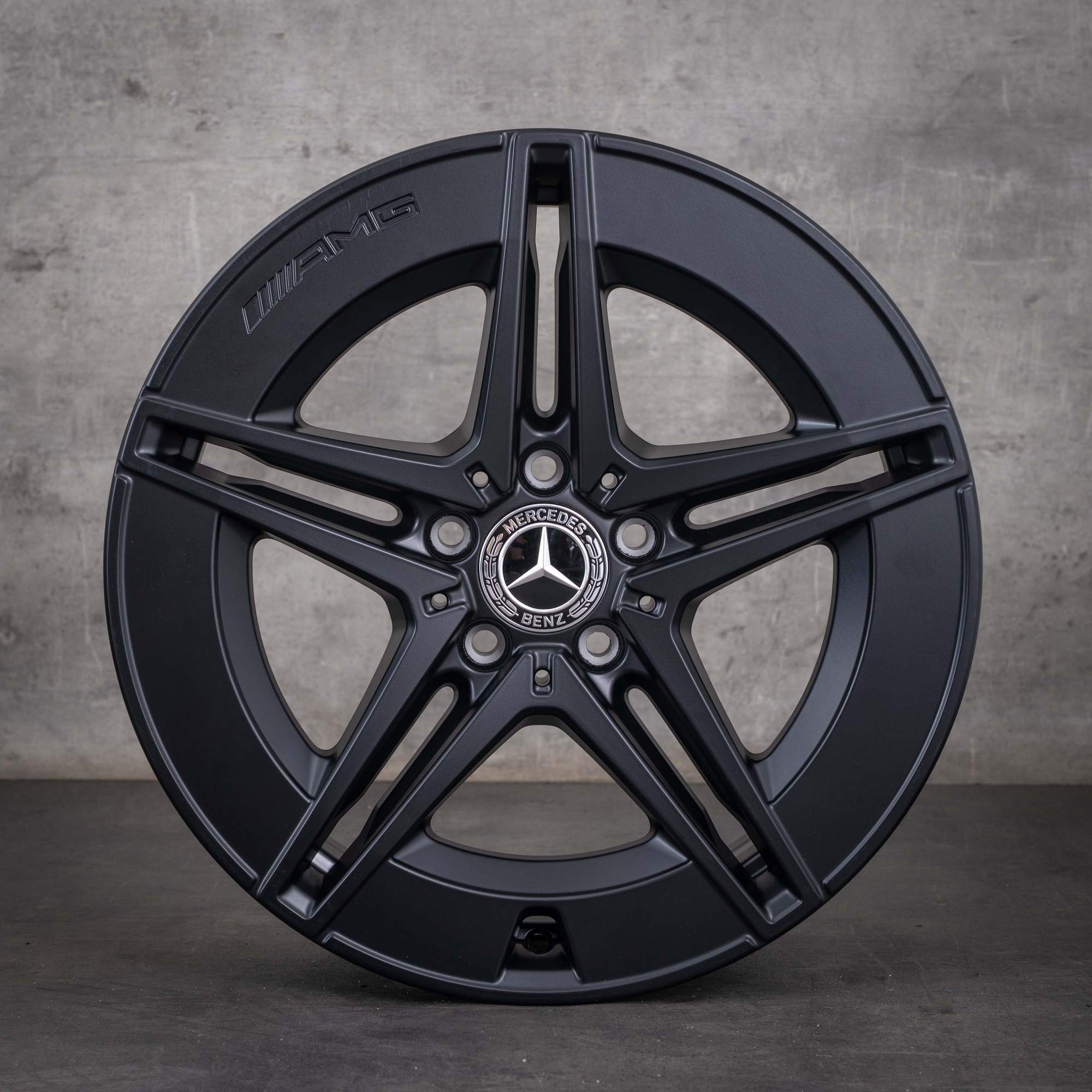 Originale Mercedes-Benz C-Klasse hybridfelger 18 tommer W206 S206 C300e C300de C400e A2064017600 A2064016600 matt svart