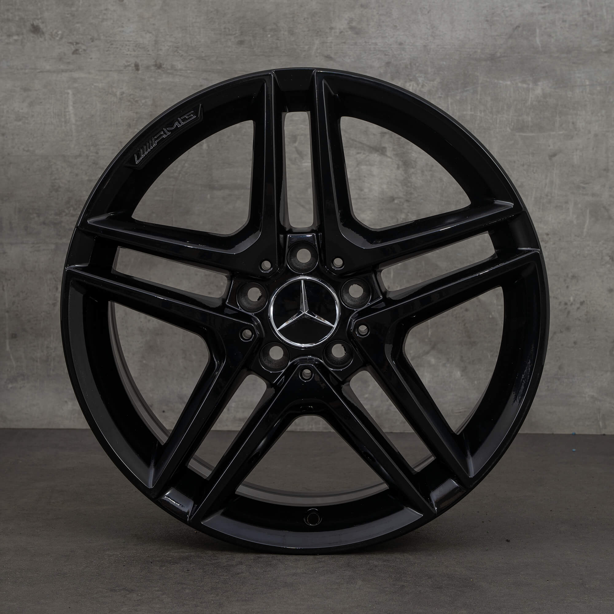 Jantes AMG 18 pouces Mercedes Benz Classe A W176 A45 AMG CLA45 & 250 Sport C117