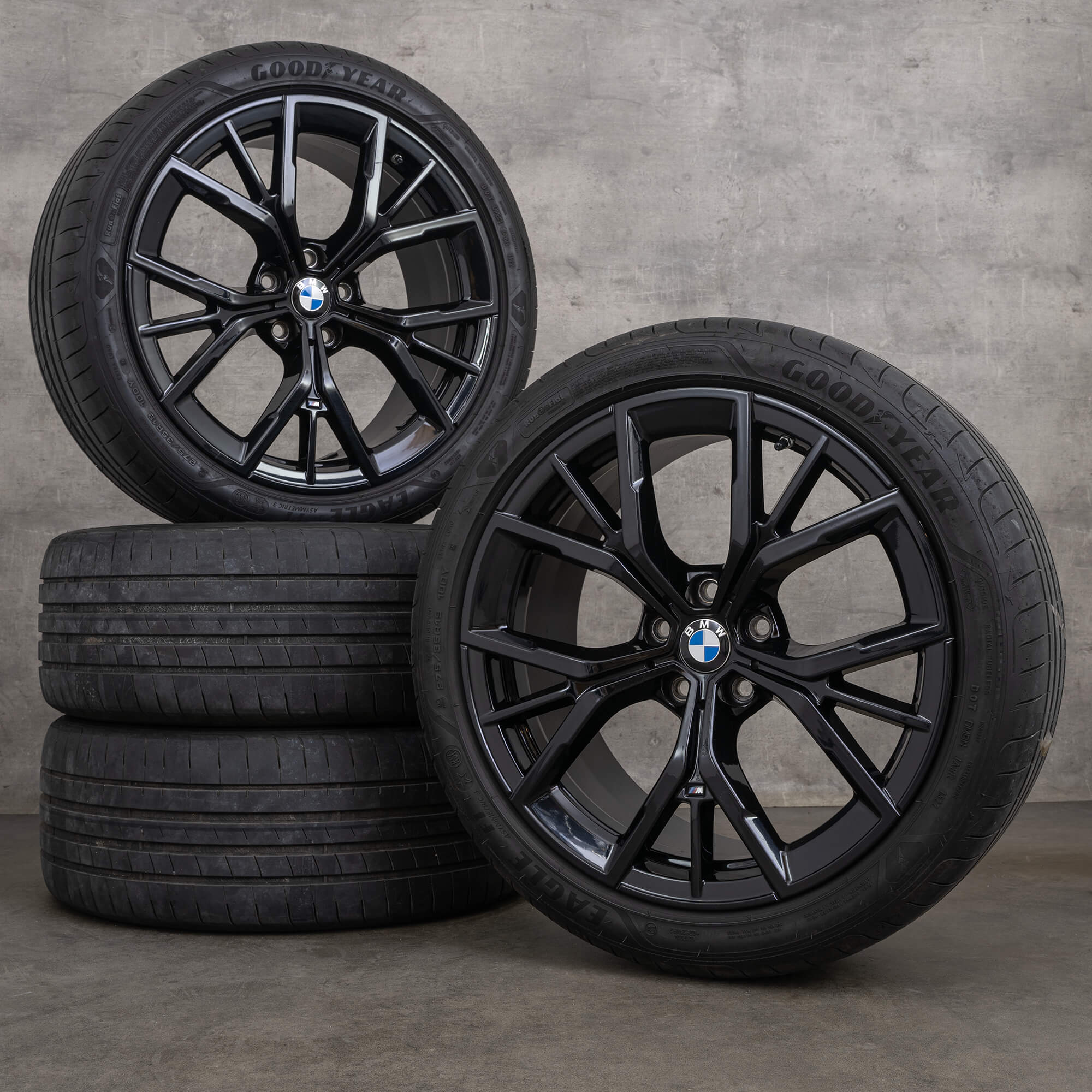 BMW 5 Series G30 G31 summer wheels 19 inch rims 845 M tires 8747234 8747235