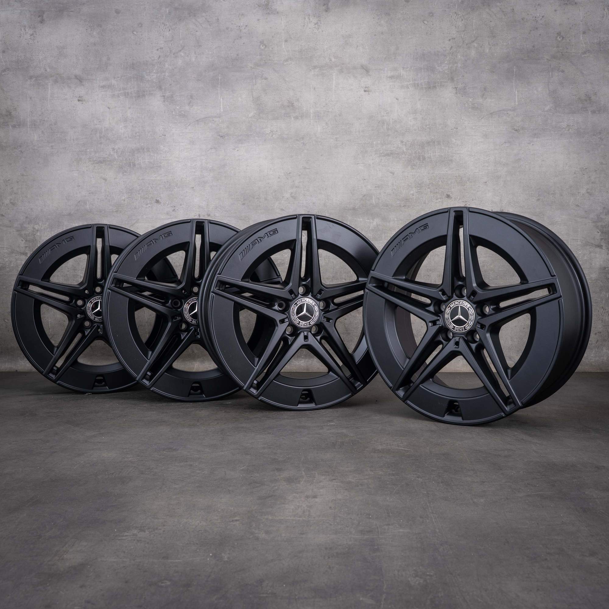 Originální disky Mercedes-Benz Třídy C AMG 18 palců W206 S206 A2064011700 A2064011800 matná černá