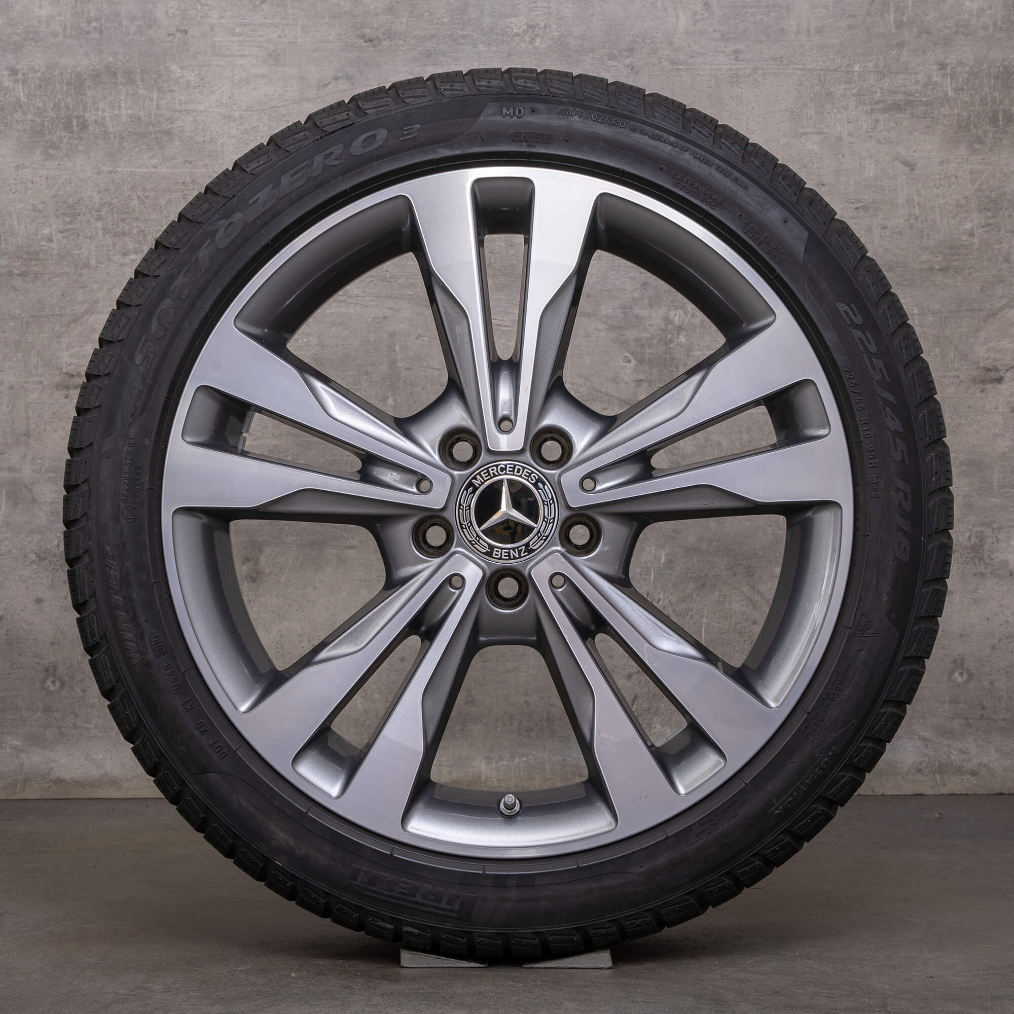 Llantas de invierno originales Mercedes Benz Clase C 18 pulgadas W205 S205 C205 A205 llantas A2054012802 gris himalaya torneado brillante