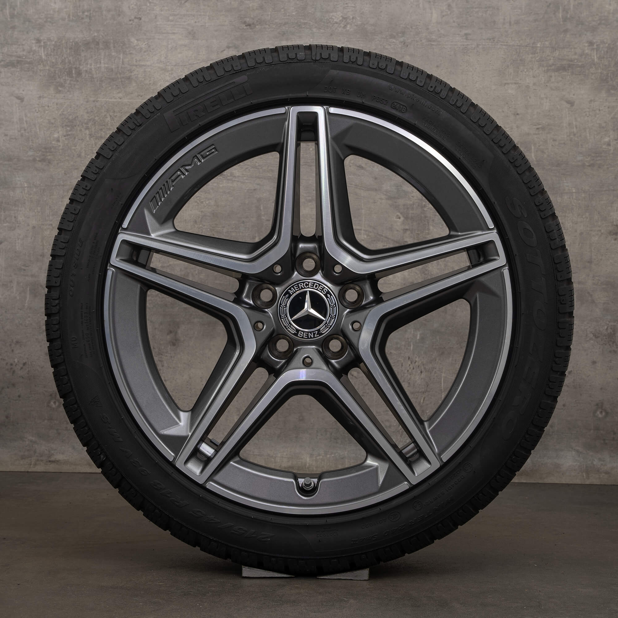 Alkuperäiset Mercedes Benz A-sarjan A35 AMG talvirenkaat 18 tuuman W177 V177 vanteet A1774013800 himalajanharmaa kiillotettu käännetty