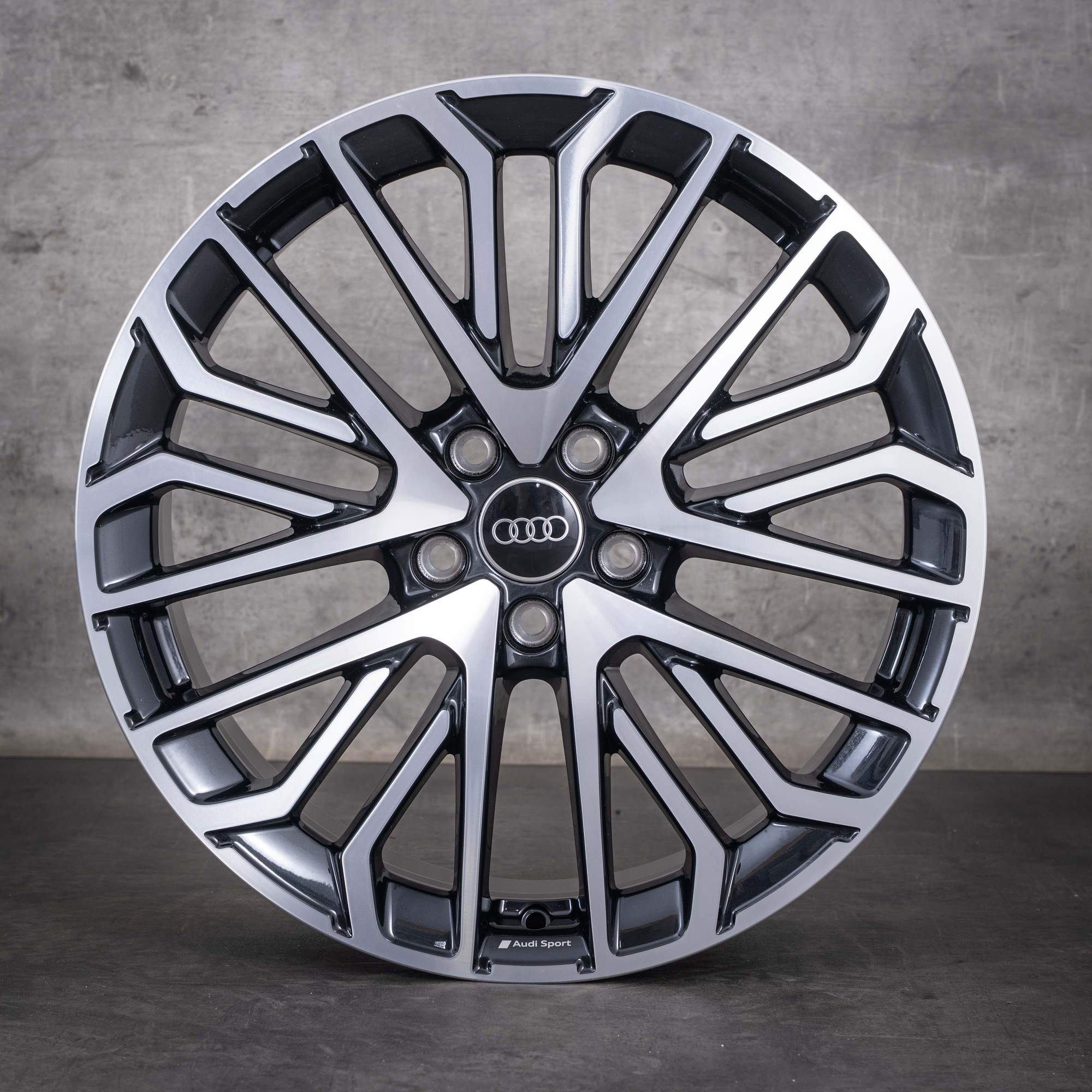 Originalfälgar till Audi A3 S3 RS3 19 tum 8V 8Y 8Y0601025DC granit frontpolerade