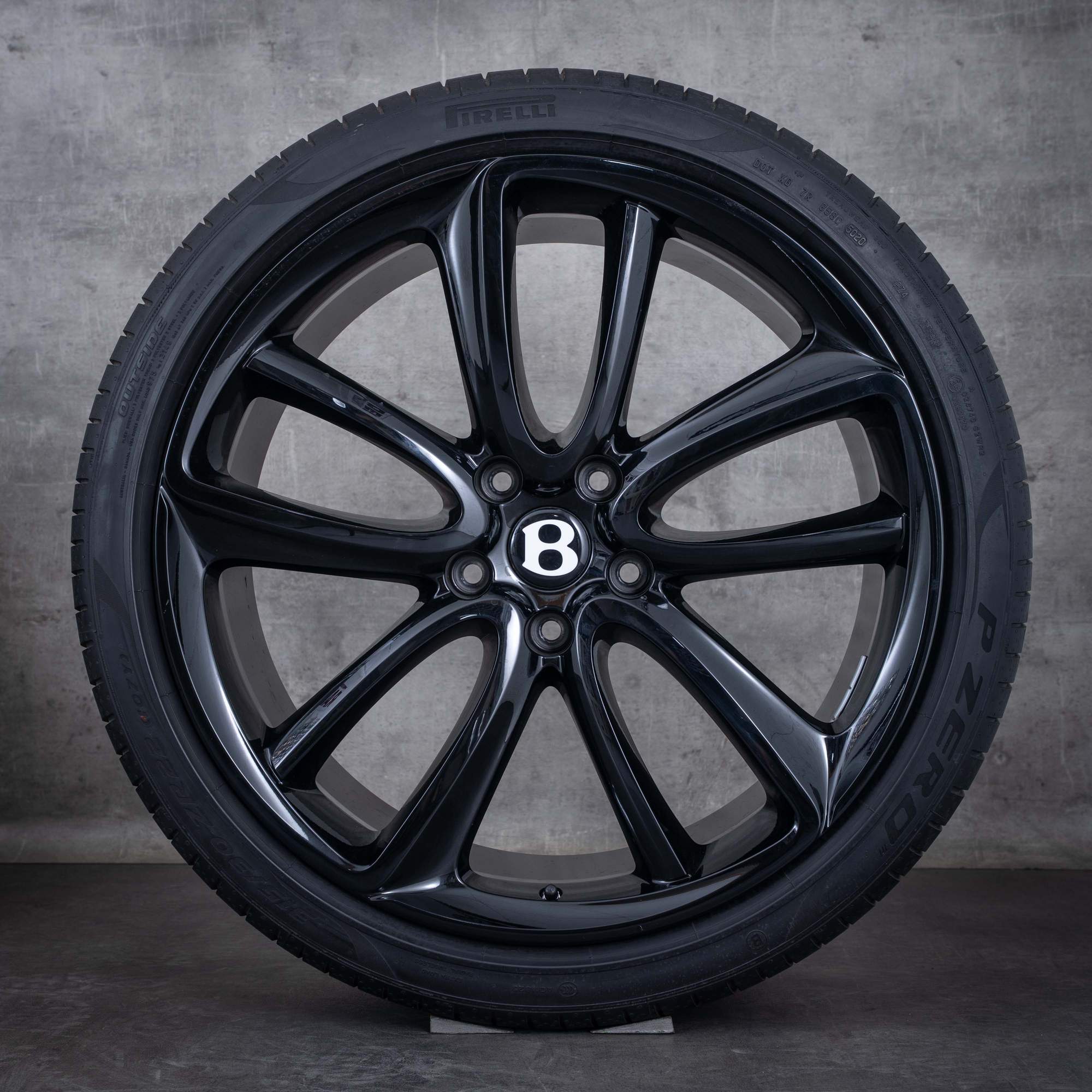 Alkuperäiset Bentley GT GTC Flying Spur 3S vanteet 22 tuuman kesäpyörät 3SA601025BD 3SA601025BF musta kiiltäväpintainen