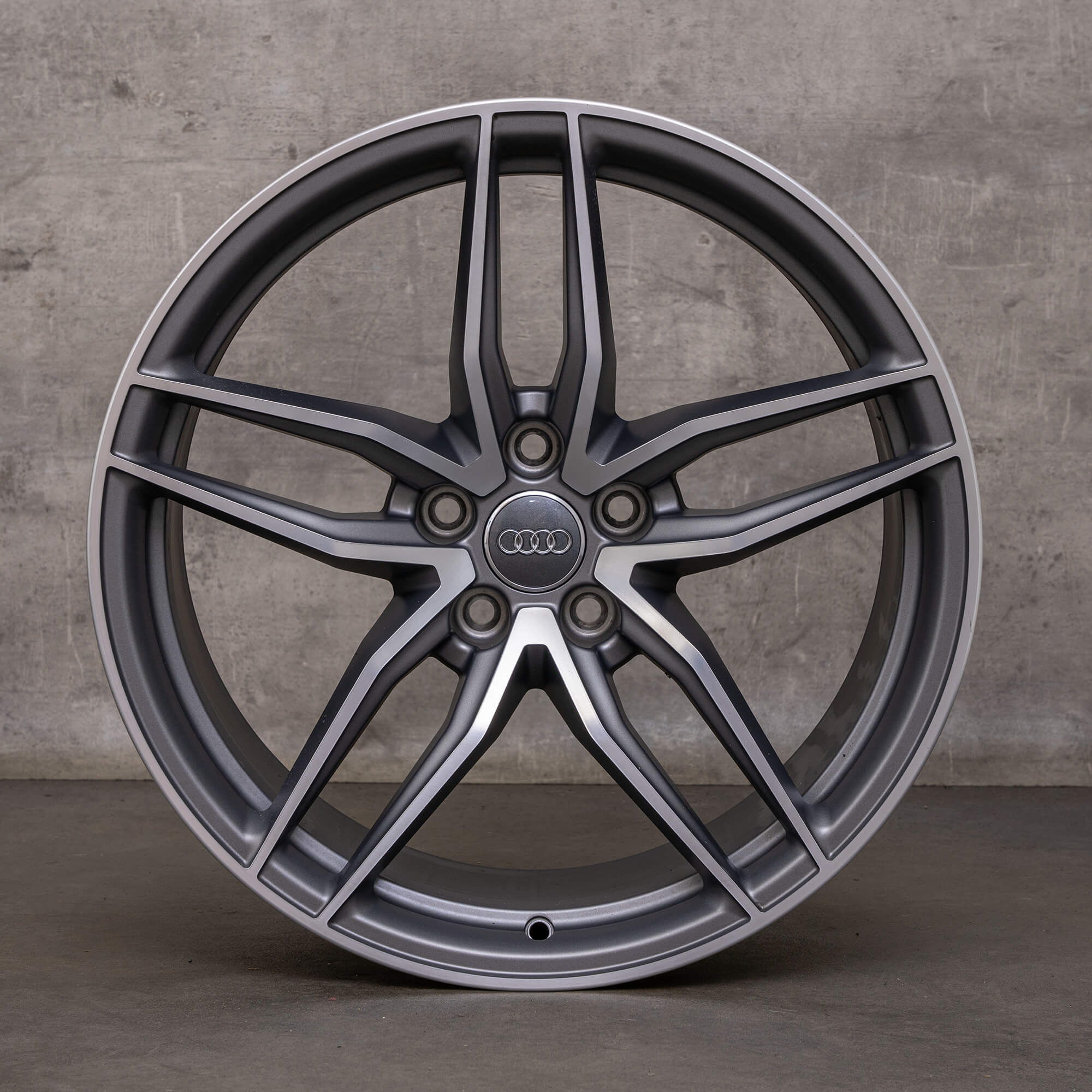 OEM Audi R8 rims 19 inch 4S V10 alloy 4S0601025D 4S0601025E anthracite polished