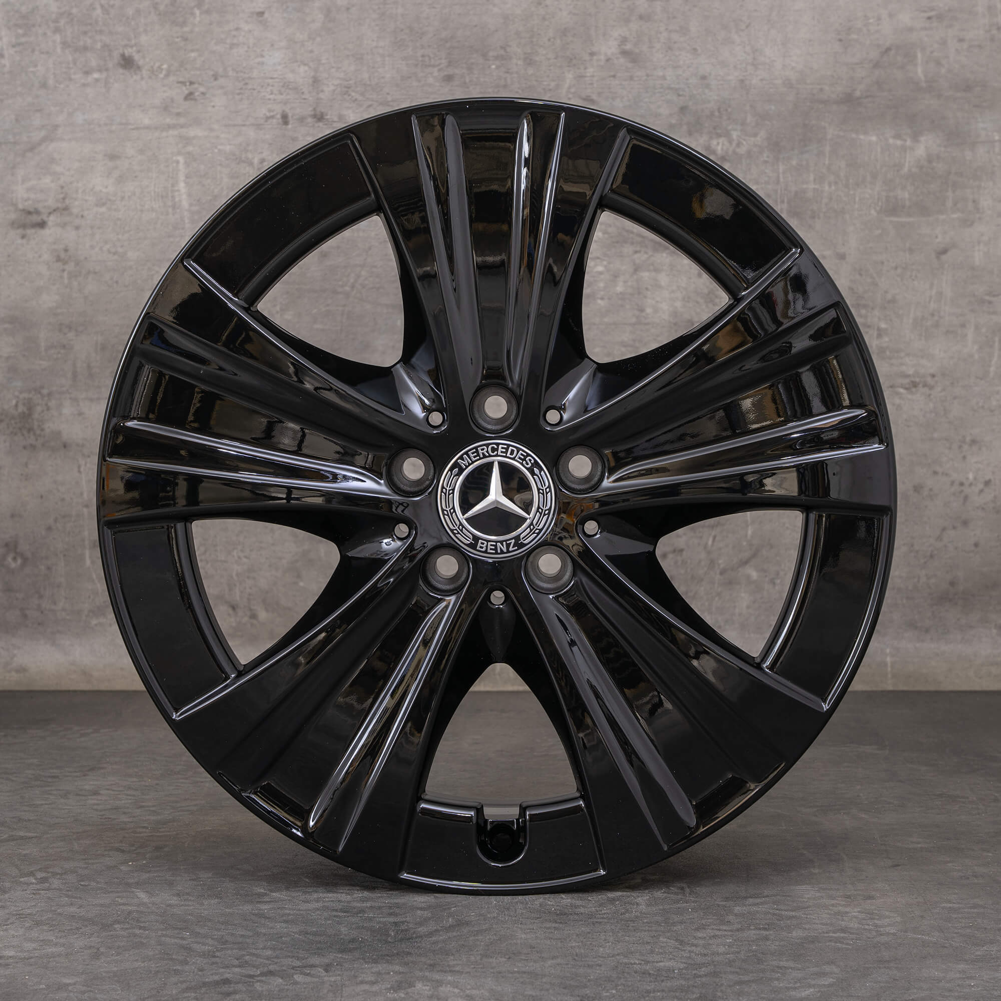 Oryginał Mercedes Benz Klasa E Felgi 18 cali W213 S213 C238 A238 A2134013700 A2134015300 czarny błyszczący