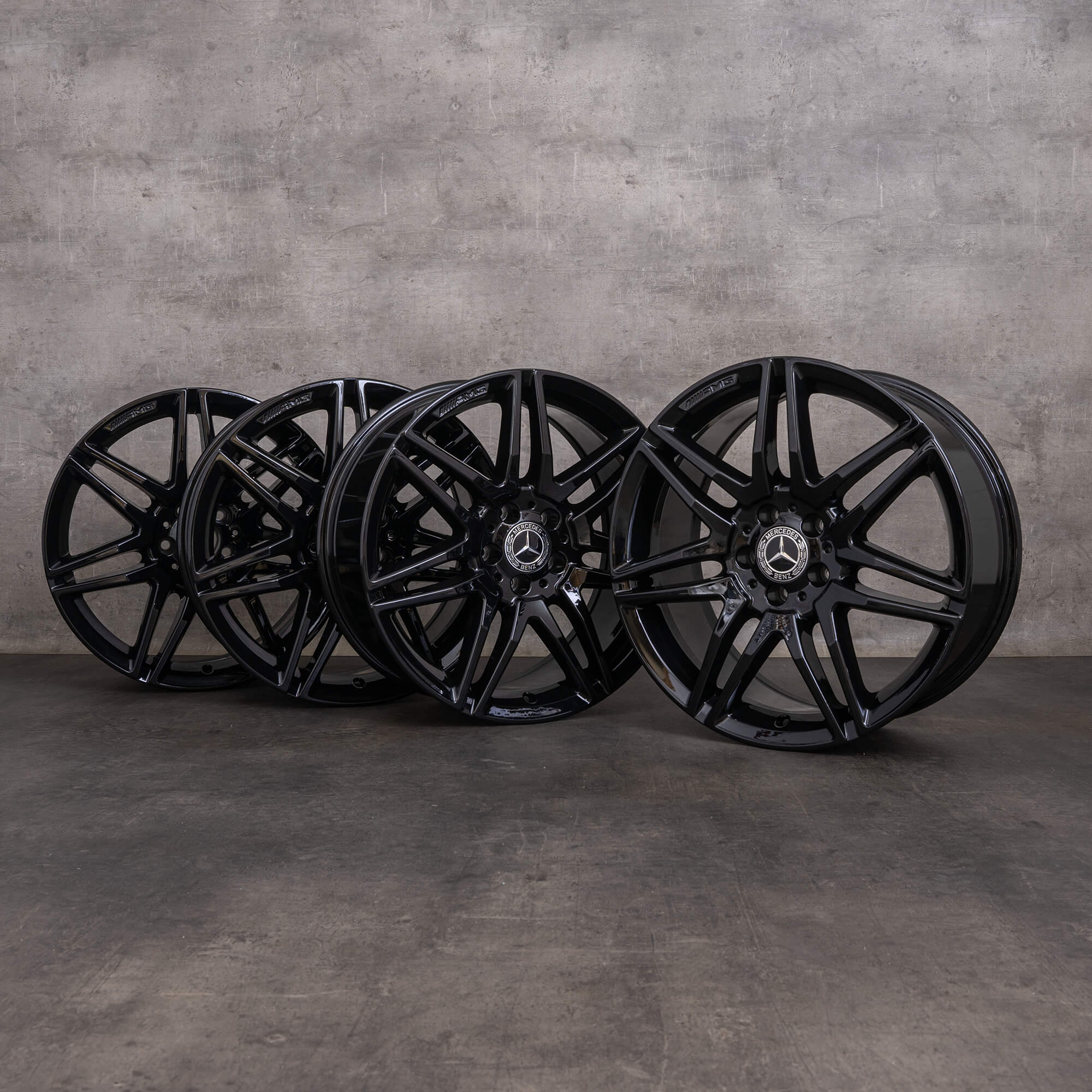 Orijinal Mercedes Benz E-Serisi AMG jantlar 19 inç C207 A207 A2124011900 siyah parlak