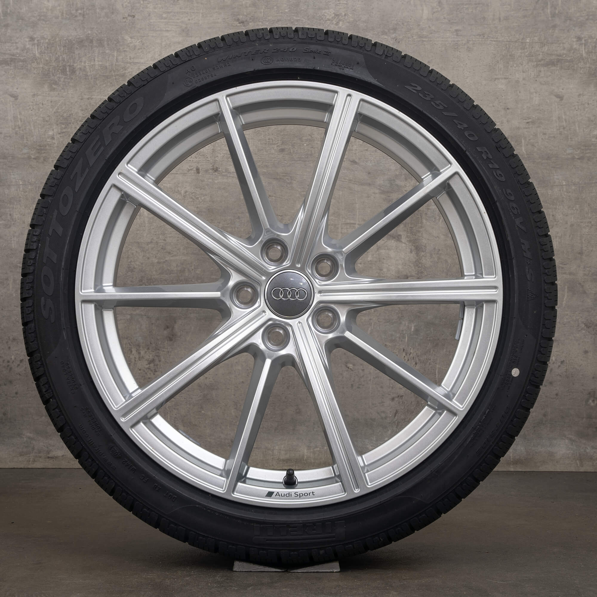 Originele Audi RS4 RS5 winterwielen 19 inch B9 8W velgen 8W0601025CP zilver