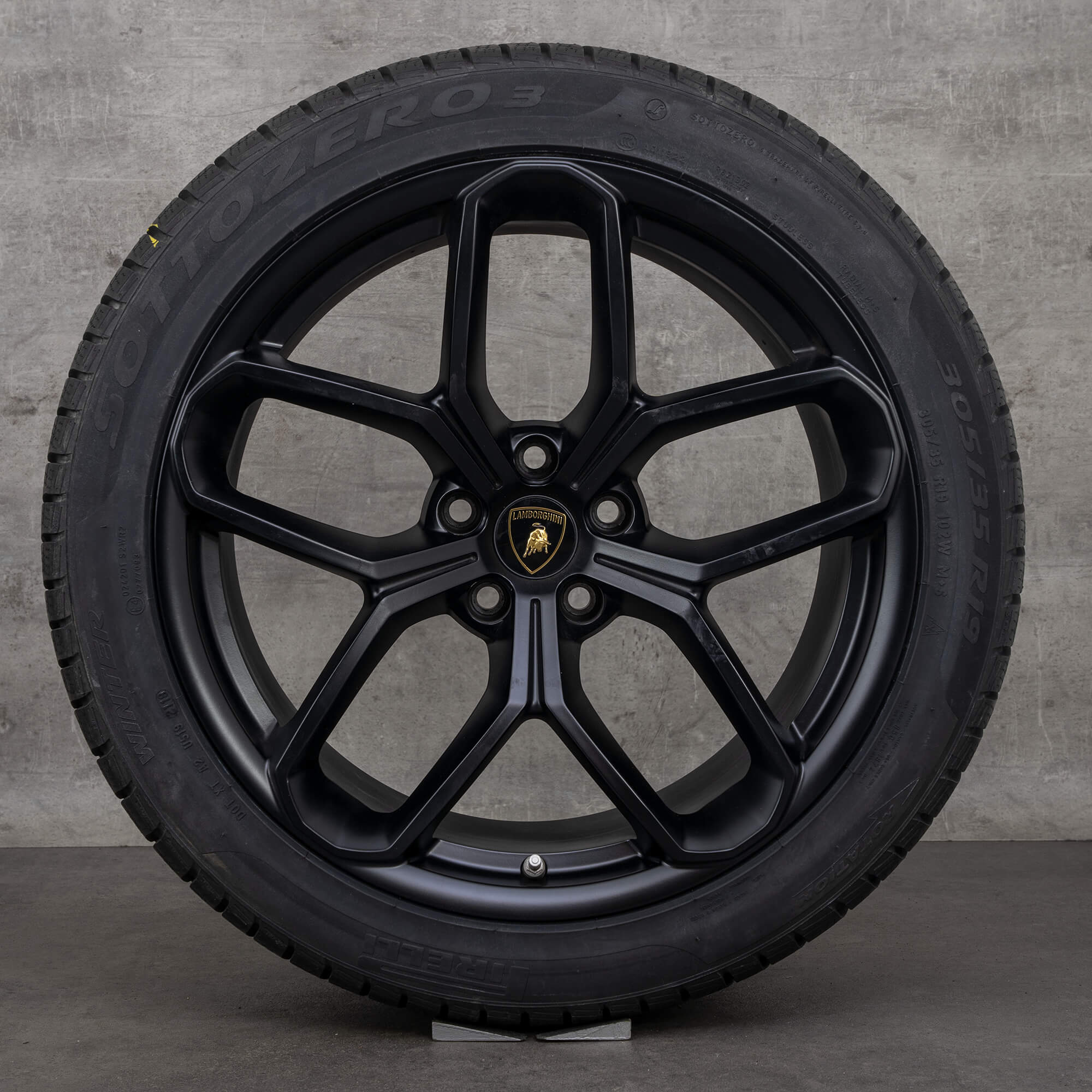 Originale Lamborghini vinterhjul 19 tommer Huracan Kari-felger 4T0601017AO 4T0601017K svart