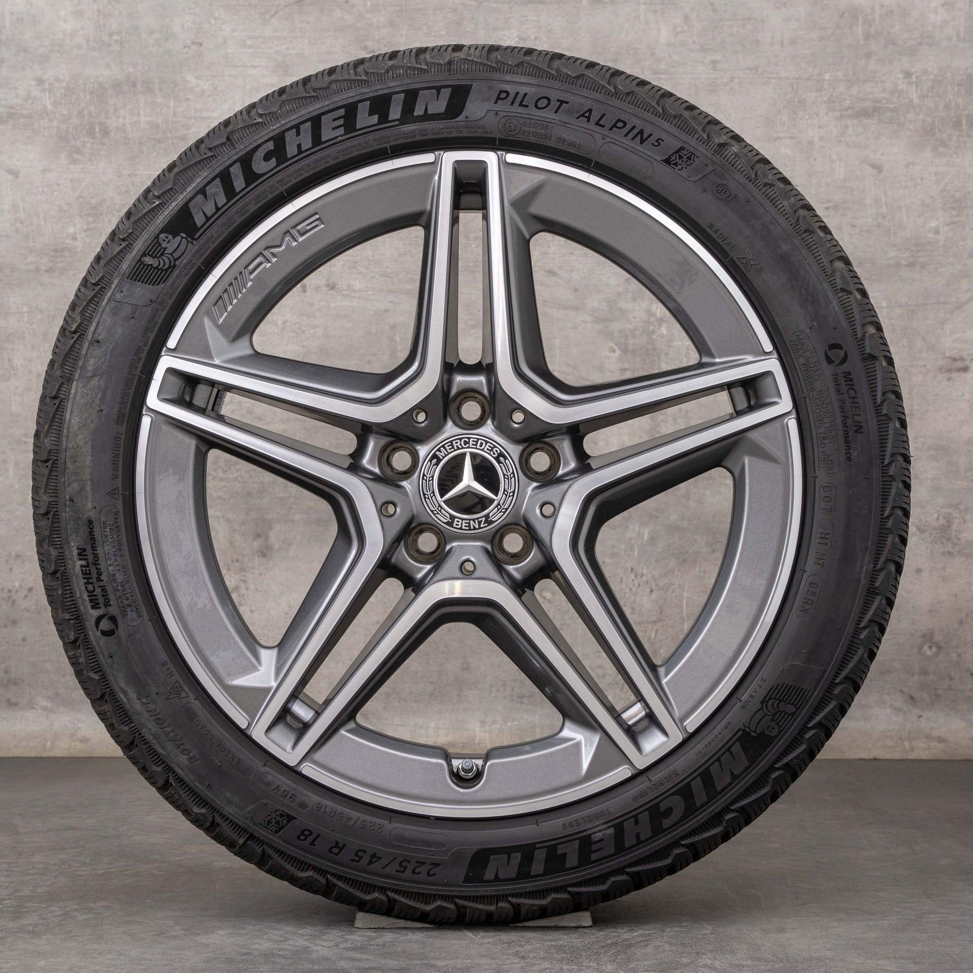 Alkuperäiset Mercedes Benz AMG C43 talvirenkaat 18 tuuman 205 vanteet A2054019900 A2054019600 himalajanharmaa kiillotettu