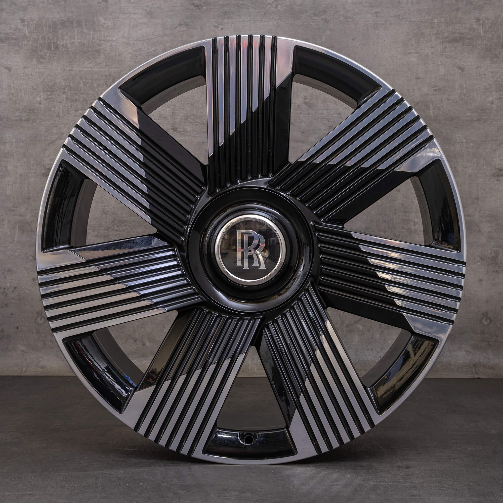 OEM Rolls Royce Spectre Rims 23 inch 5A2A592 5A2A593 black glossy turned