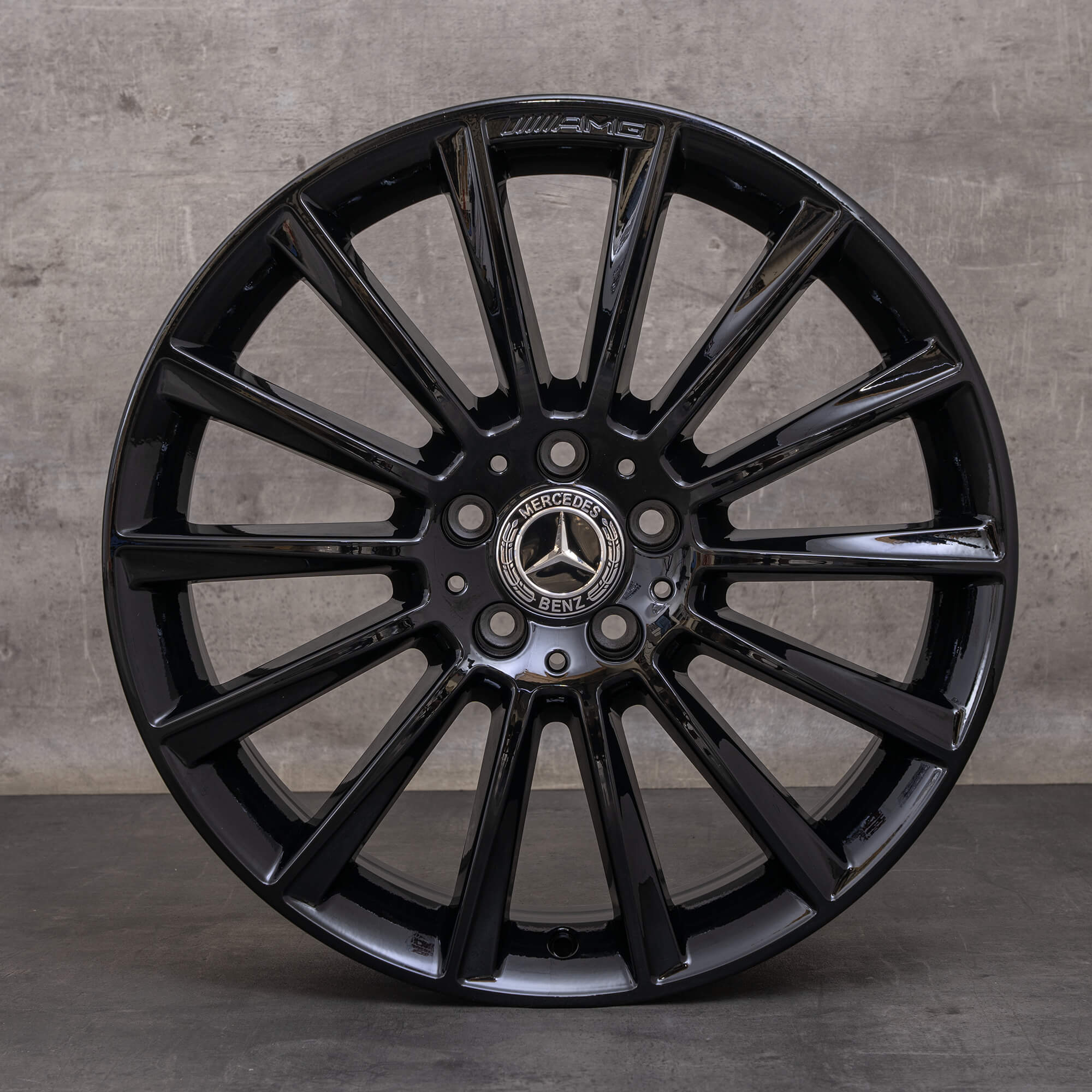 Orijinal Mercedes Benz C-Serisi AMG jantlar 19 inç W205 S205 C205 A205 A2054011300 A2054011400 siyah parlak