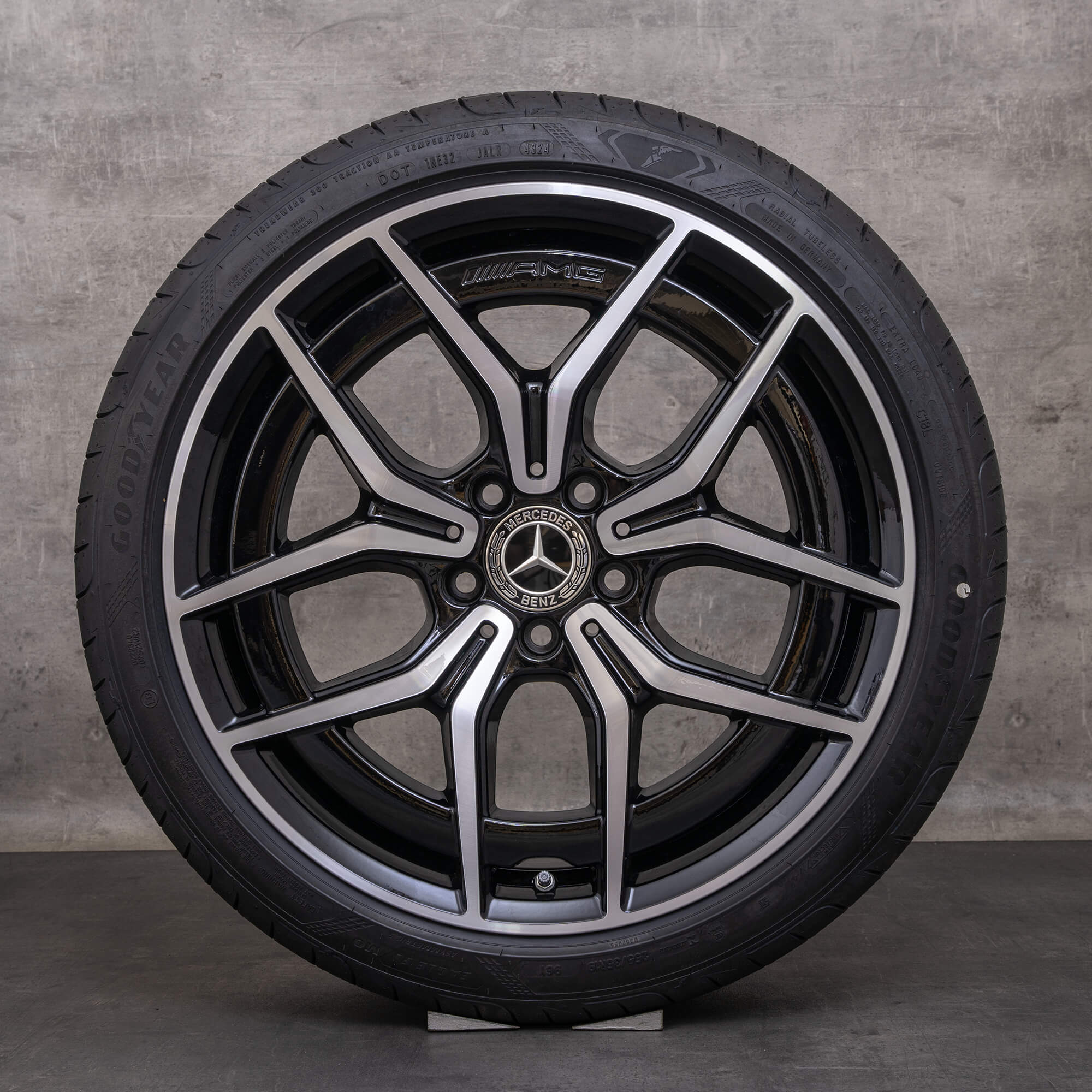 Original Mercedes Benz C-Klasse AMG Felgen 19 Zoll W206 S206 Sommerräder A2064016700 A2064016800 schwarz glanzgedreht