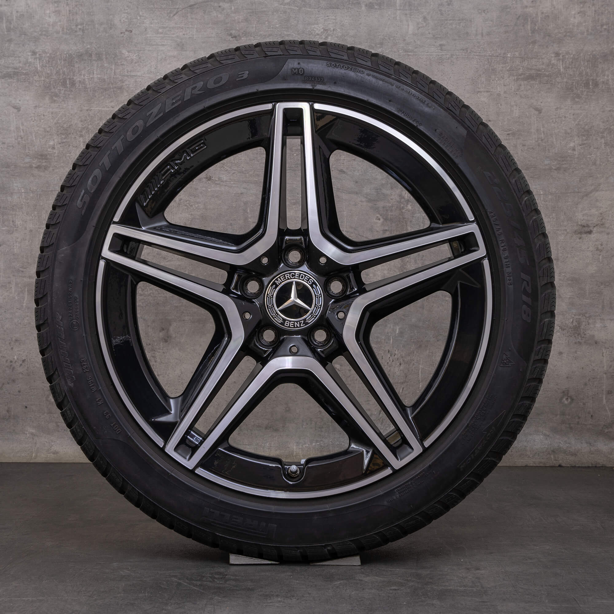 Orijinal Mercedes Benz A B Sınıfı CLA AMG kış jant lastik 18 inç W177 V177 W247 X118 C118 jantlar A1774011500 siyah parlak tornalanmış