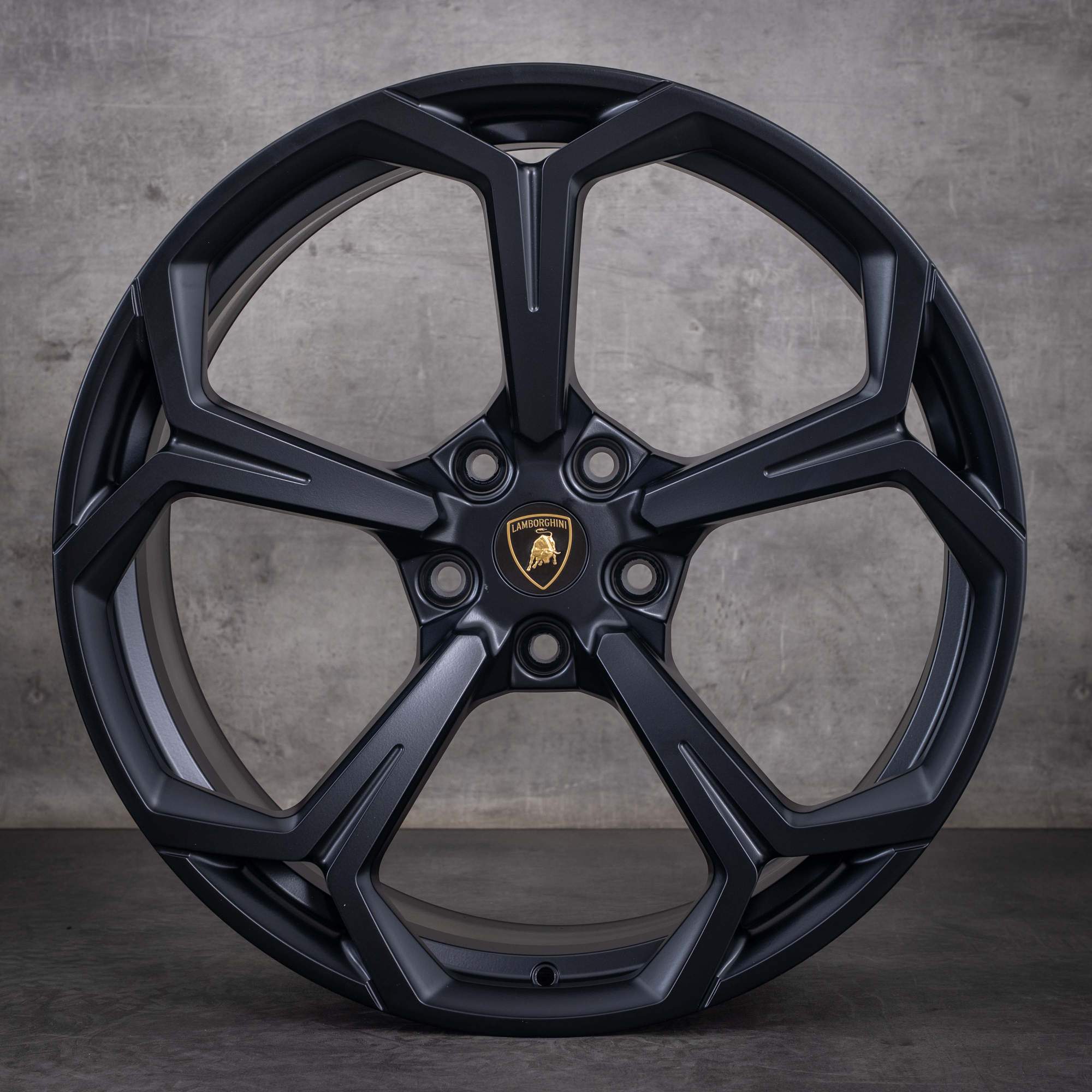 Alkuperäiset Lamborghini Urus -vanteet 22 tuumaa 4ML601025P 4ML0601025Q mattamusta