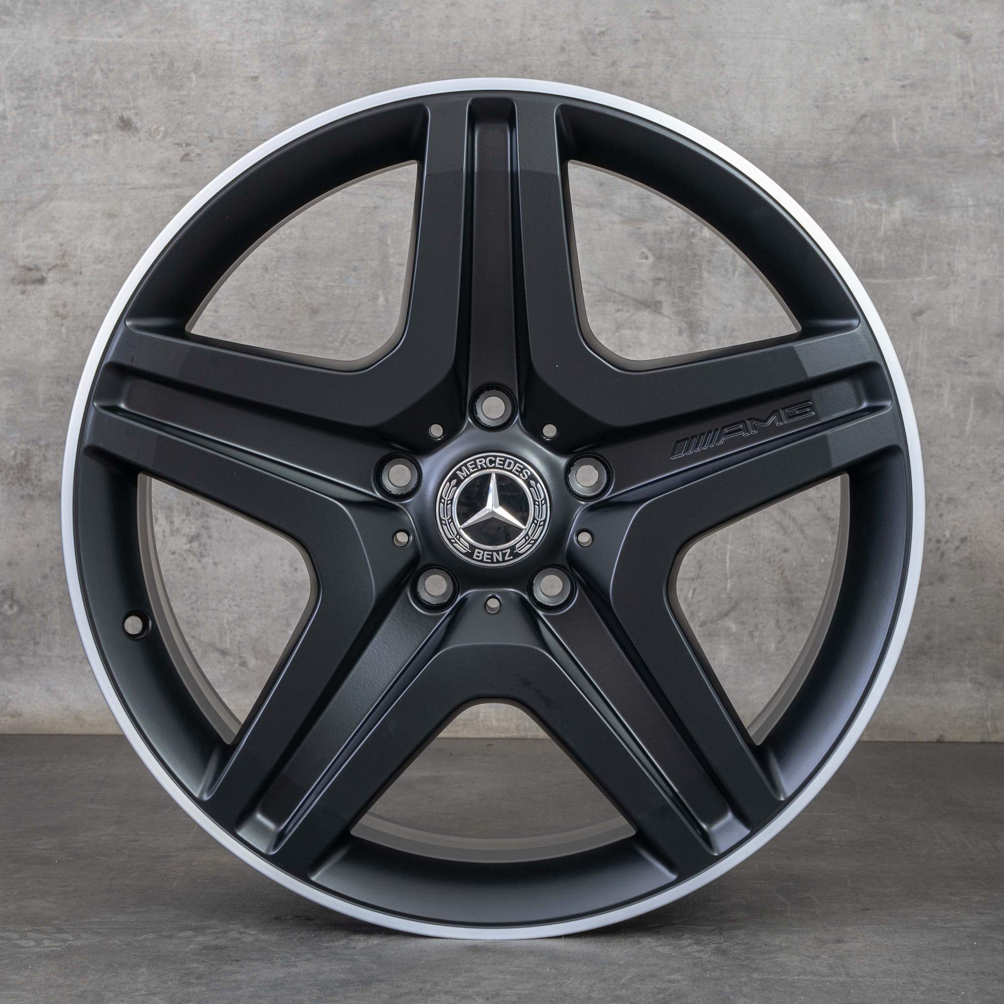 Oryginał Mercedes Benz Klasa G AMG felgi 20 cali W463 W465 G63 G65 koła letnie A4634012702 czarny mat polerowane NOWOŚĆ