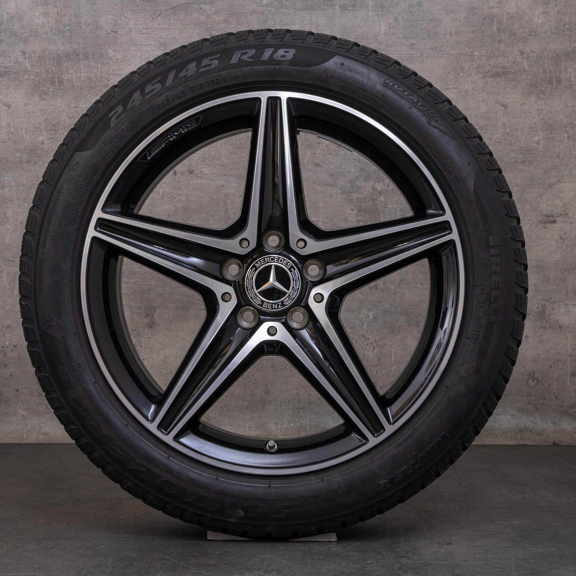 Originale Mercedes Benz E-klasse AMG vinterdæk med fælge 18 tommer W213 S213 A238 C238 E300 A2134011800 A2134011900 sort blank drejet