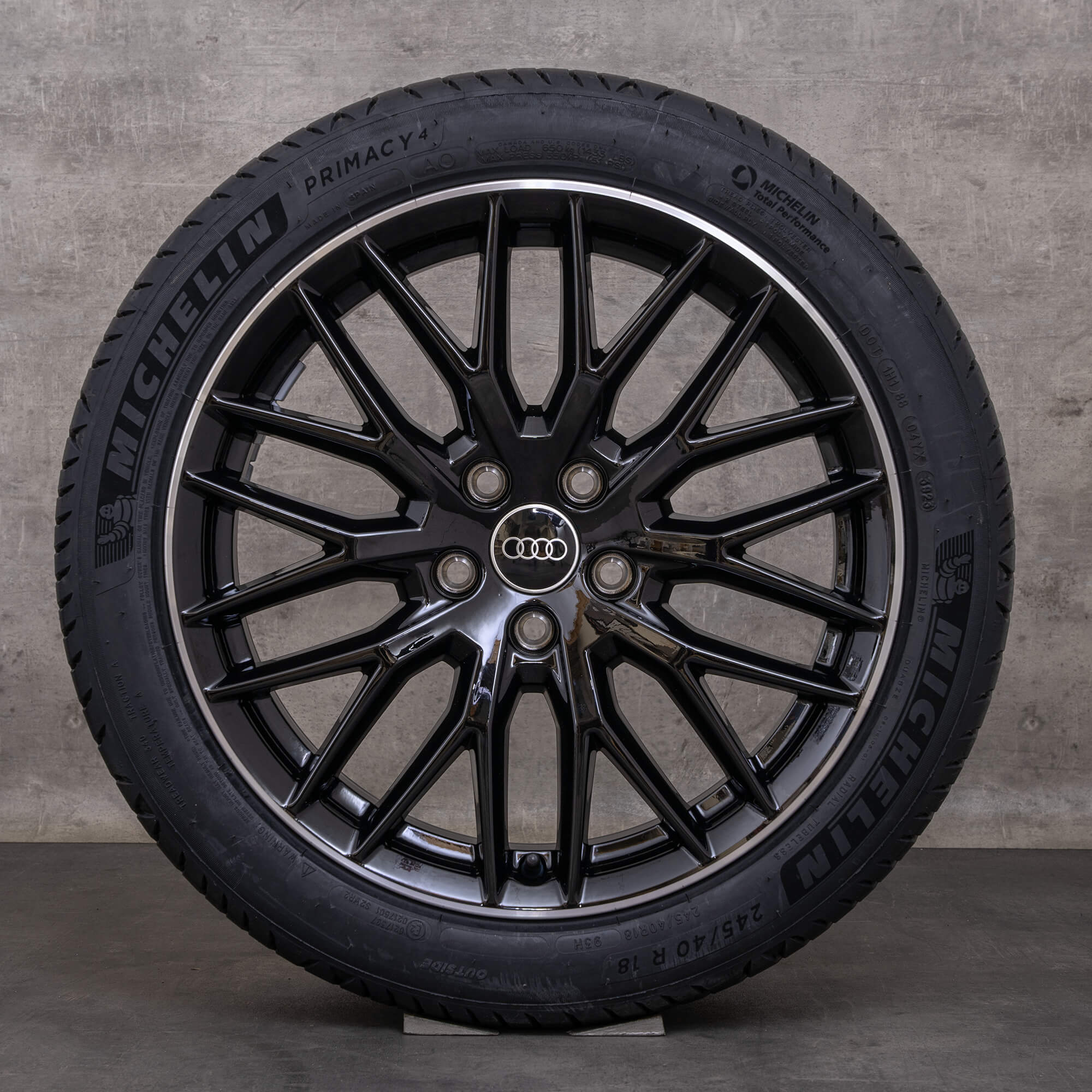 Original Audi A4 S4 Felgen 18 Zoll 8W B9 Sommerräder 8W0601025Q schwarz glanzgedreht NEU