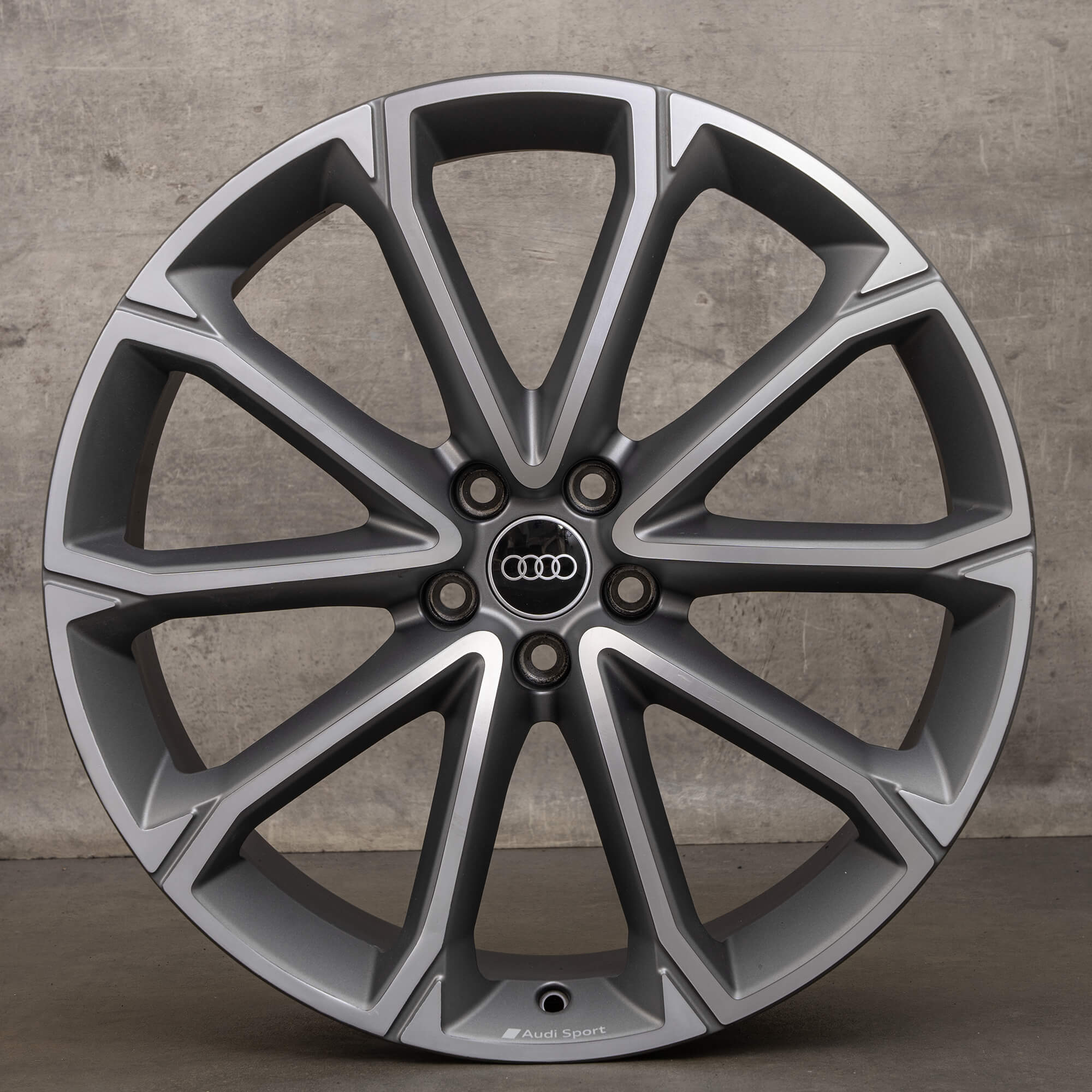 Original Audi RS Q3 F3 Sportback 21 Zoll Felgen 83A601025AH schwarz matt