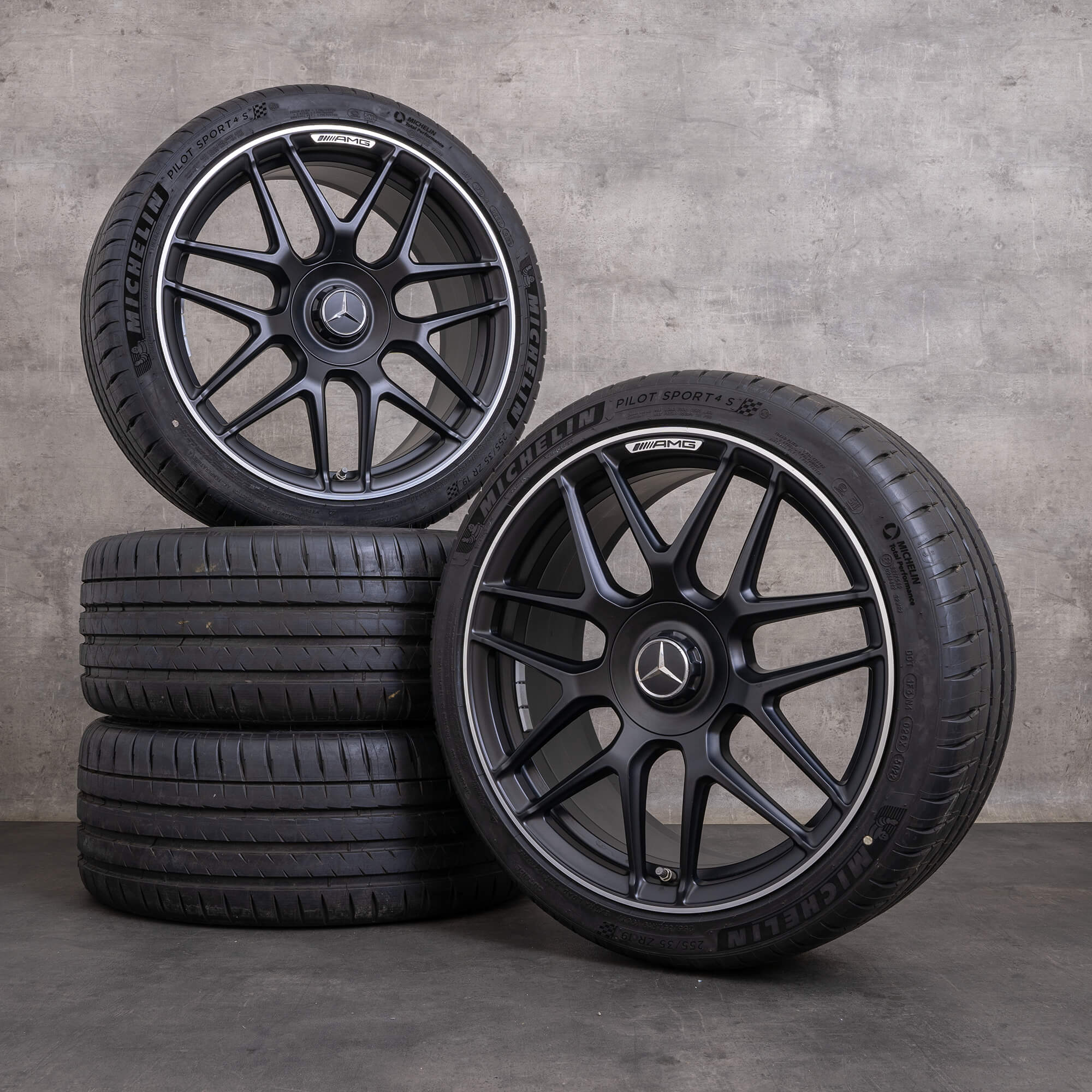 Originální Mercedes Benz A-Class A 45 CLA 35 AMG disky 19 palců W177 X118 C118 letni alu kola A1774012500 černá matná lesklá soustružená