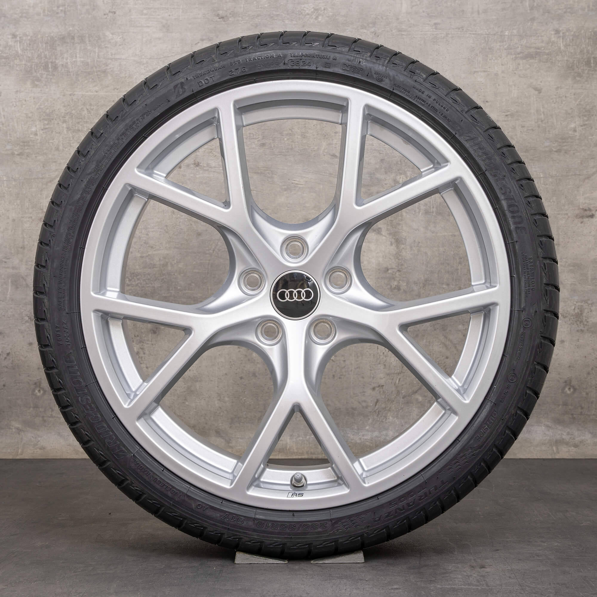 Alkuperäiset Audi RS3 vanteet 19 tuuman 8Y kesäpyörät 8Y0601025BT 8Y0601025BQ hopea