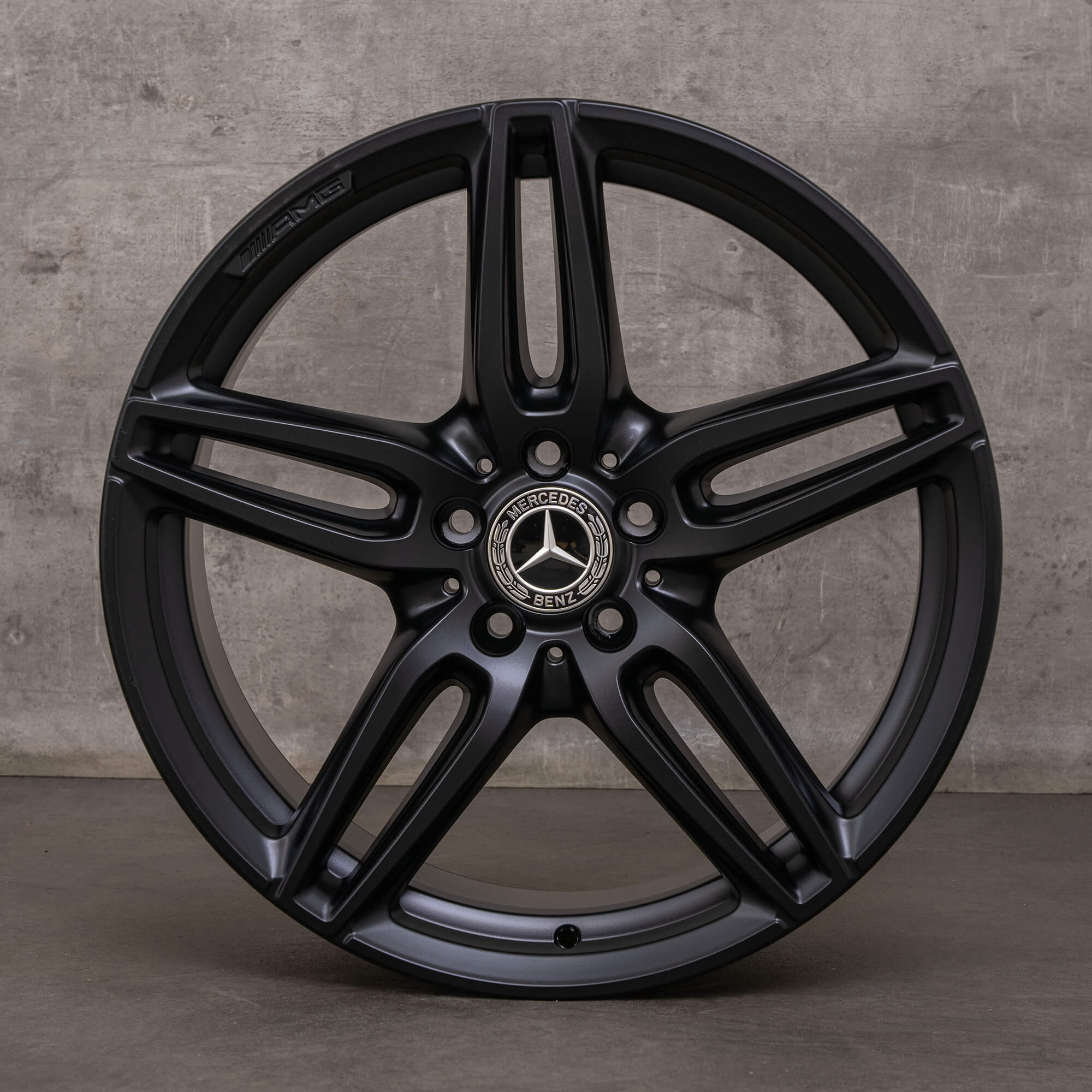 Orijinal Mercedes Benz E-Serisi AMG jantlar 19 inç W213 S213 C238 A238 A2134012000 A2134012100 siyah mat