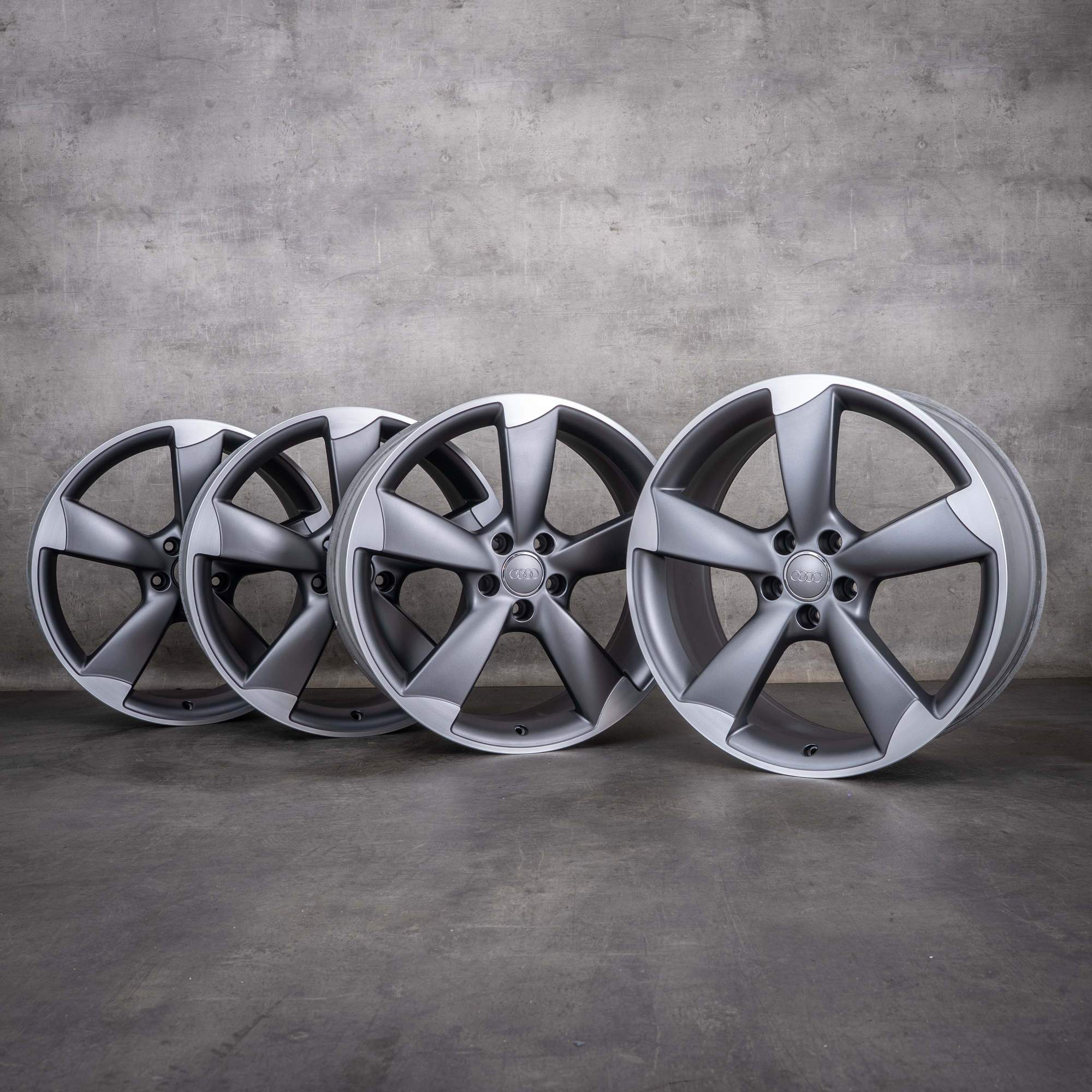 Oryginalne felgi do Audi A6 S6 20 cali 4G C7 Rotor 4G0601025AC tytanowe matowe z efektem diamond cut