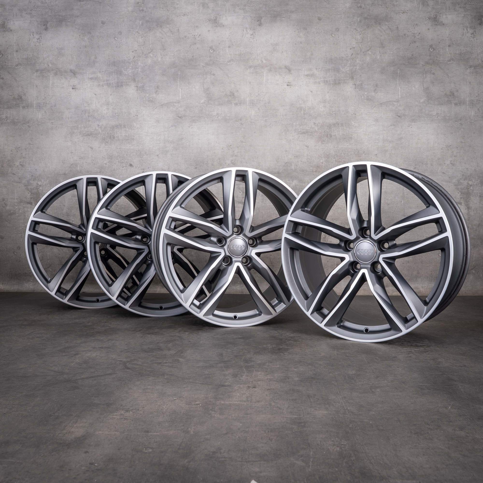 Original Audi TT TTS TTRS Felgen 19 Zoll 8S FV 8S0601025R titan matt glanzgedreht
