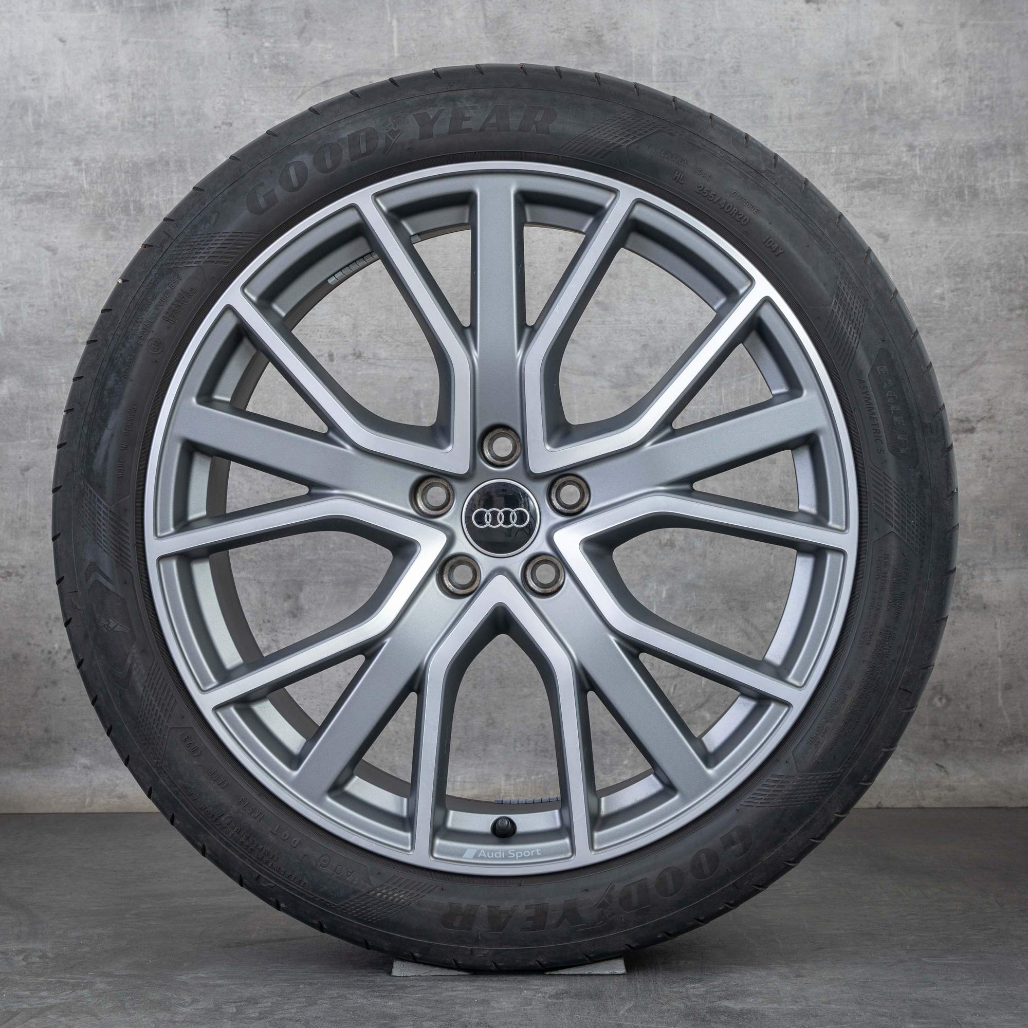 Alkuperäiset Audi A6 S6 talvirenkaat 20 tuuman 4K C8 vanteet 4K0601025AB titaani mattakiillotettu.