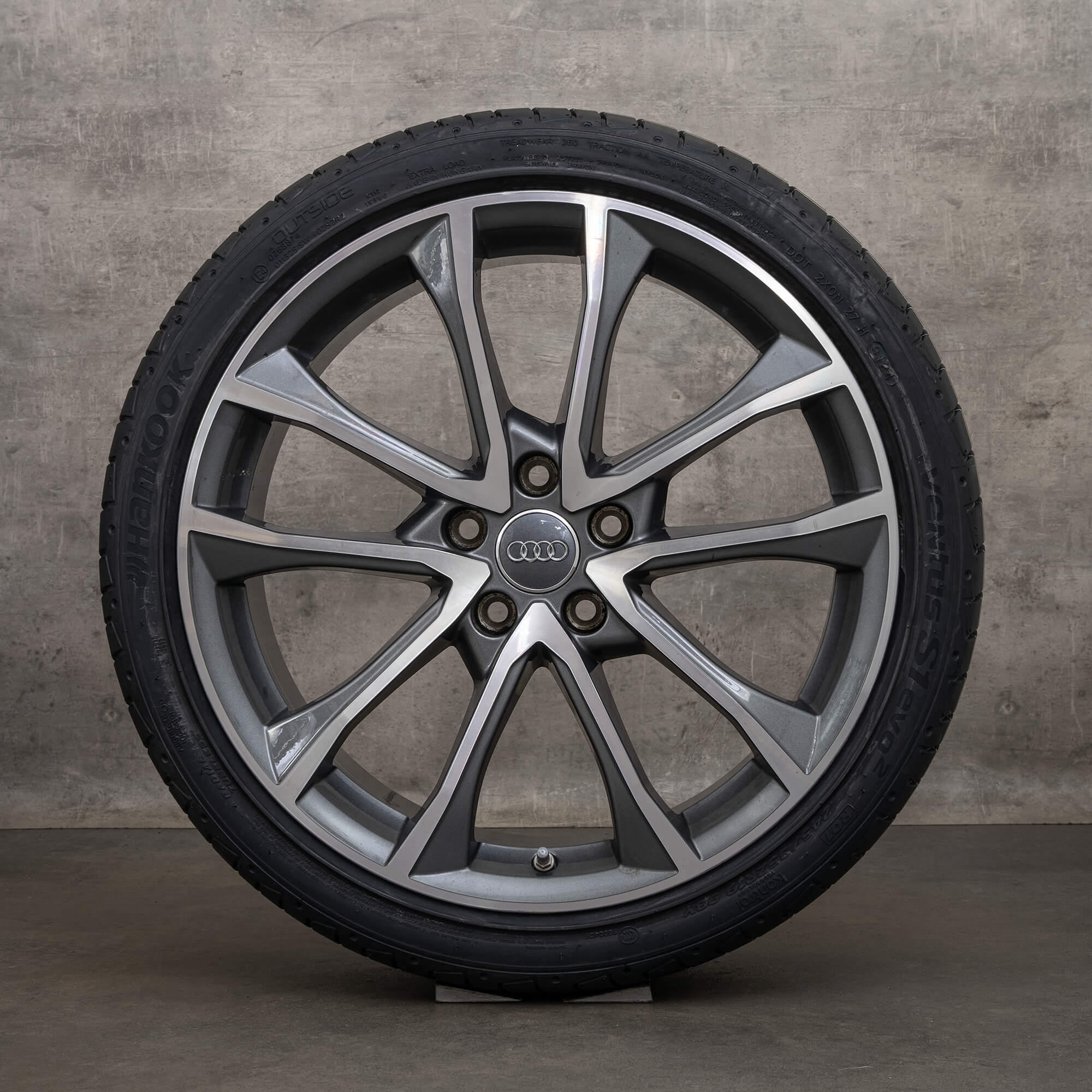 Originale Audi A4 S4 fælge 19 tommer B9 8W sommerhjul 8W0601025BF antracit poleret