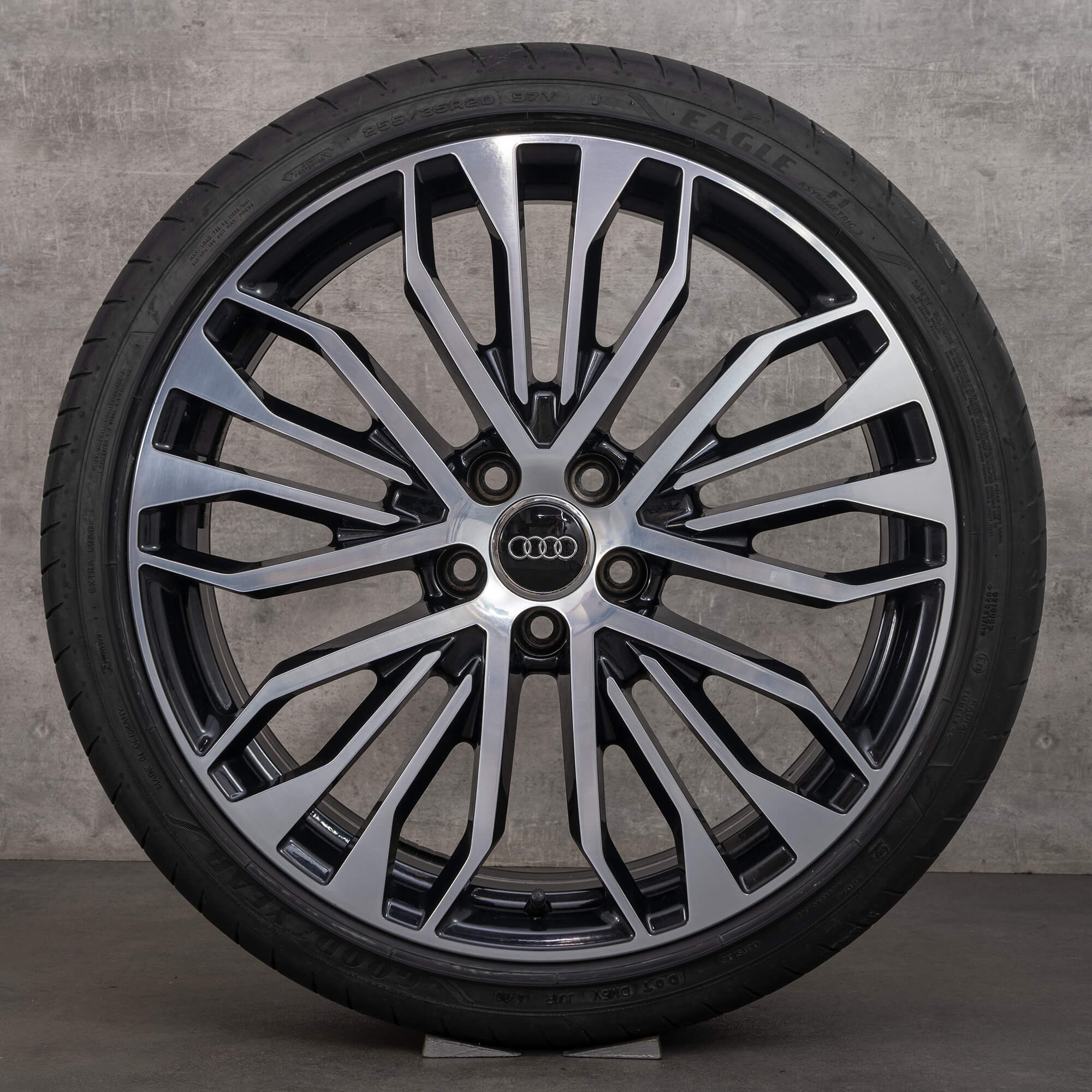Audi A6 S6 4G C7 Sommerräder 20 Zoll Competition Felgen Sommerreifen 4G0601025CR