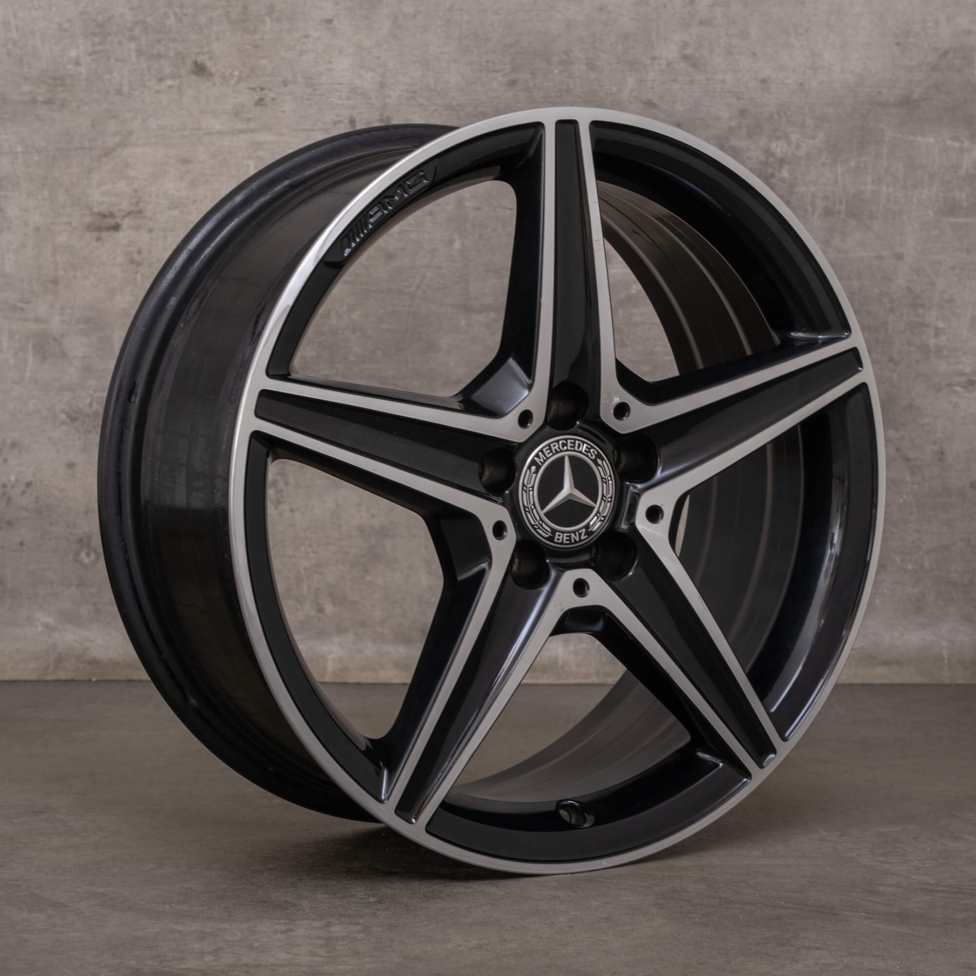 Genuíno Mercedes Benz Classe C AMG C43 C450 Sport Wheel 18 polegadas W205 S205 C205 A205 A2054014800 preto de alto brilho torneado