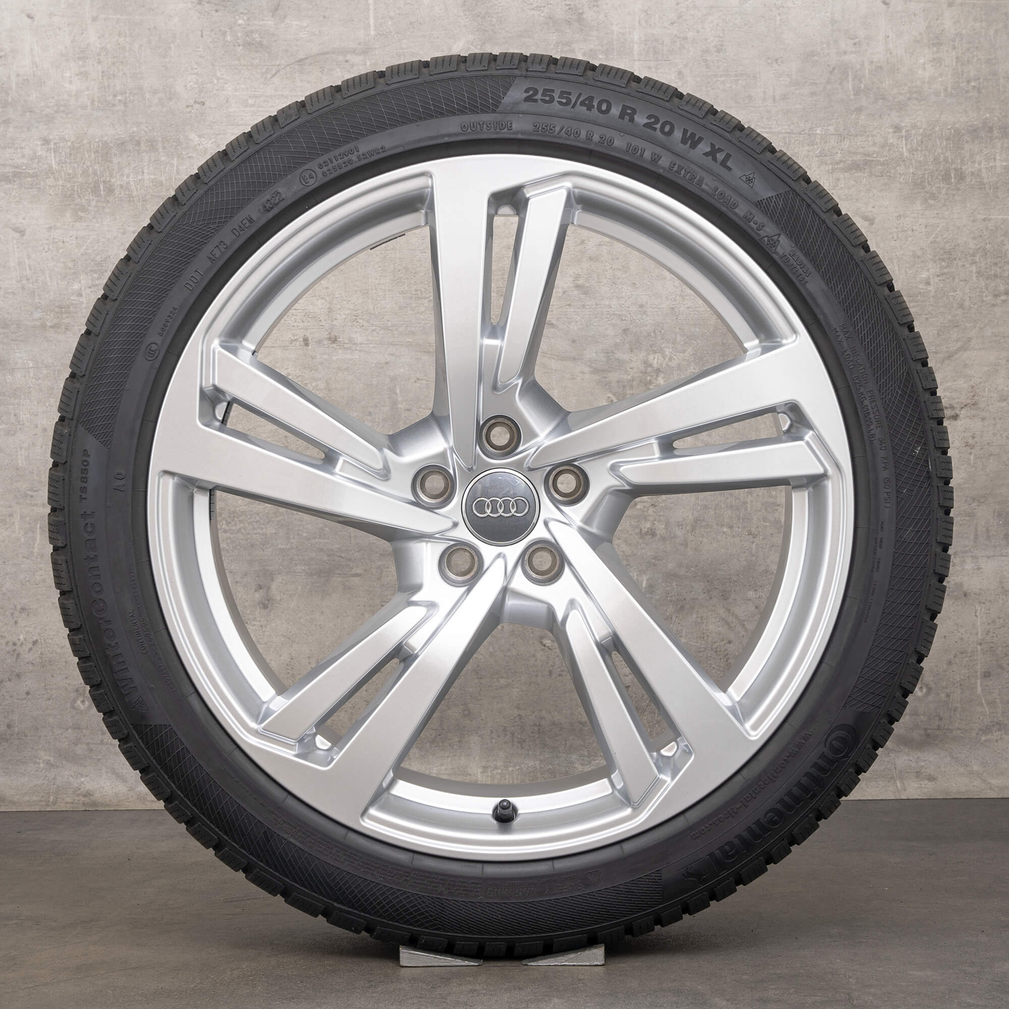 Original Audi A7 S7 vinterhjul 20 tum 4K C8 fälgar / fälg 4K8601025G silver