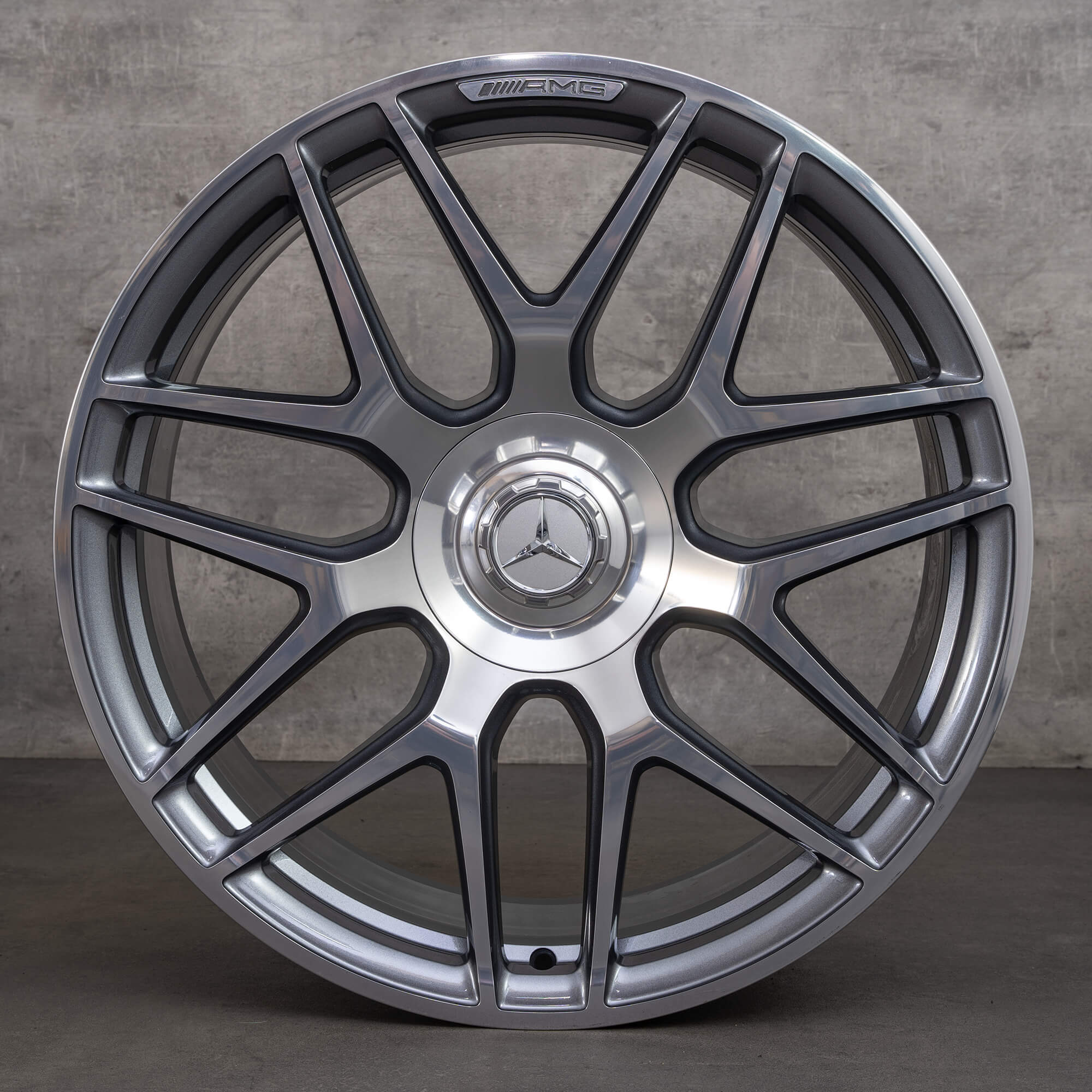 22 inch rims G63 AMG W463 Mercedes Benz aluminum A4634012000 NEW