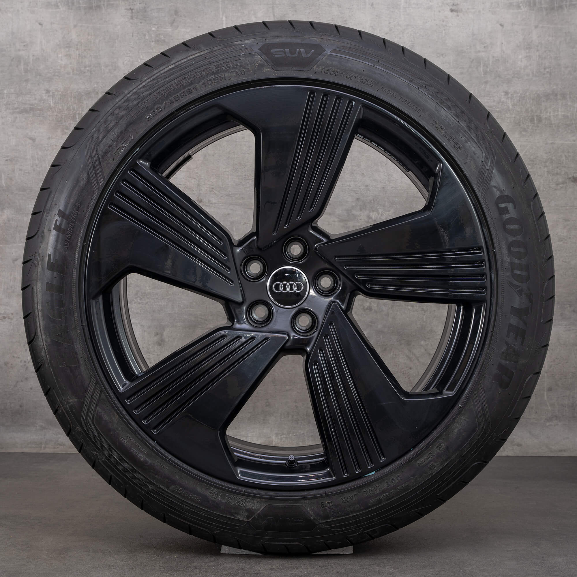 Jantes turbine Audi 21 pouces Q8 e-tron GE Sportback roues été 4KE601025F